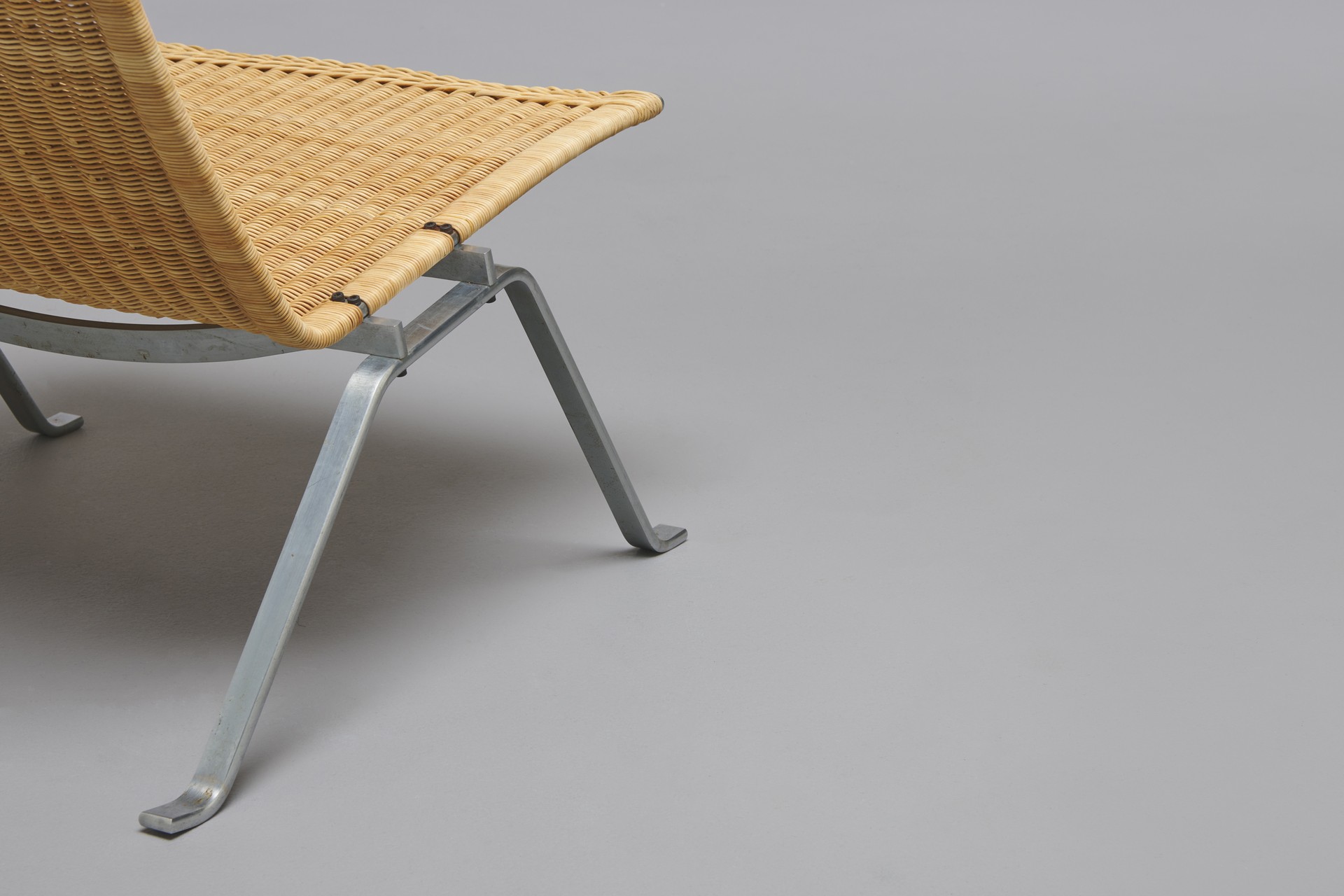 Pair of Lounge Chairs, Model no. PK 22 image 6