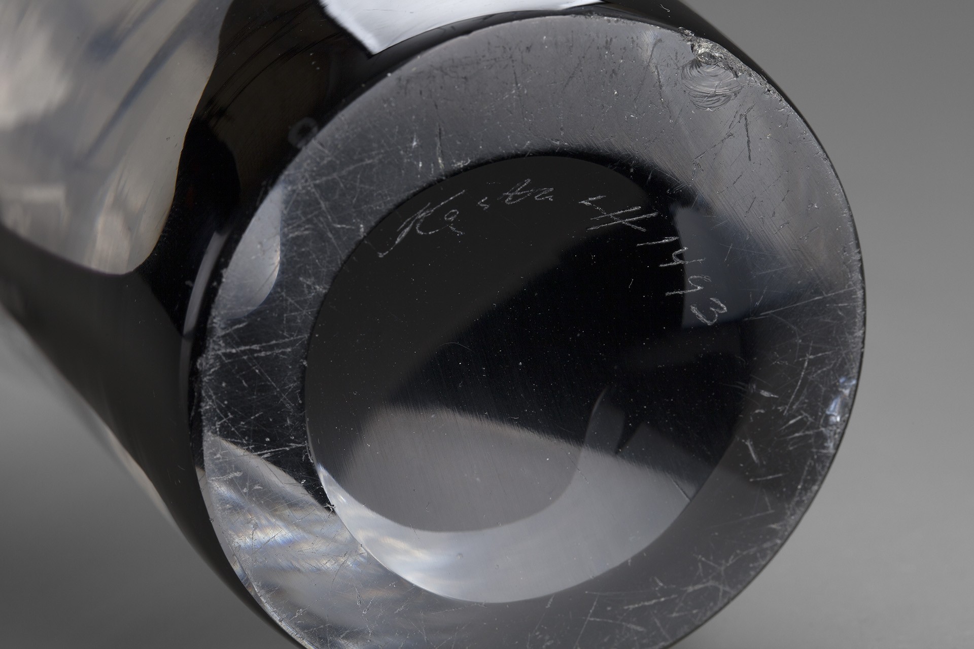 'Winter' Vase image 3