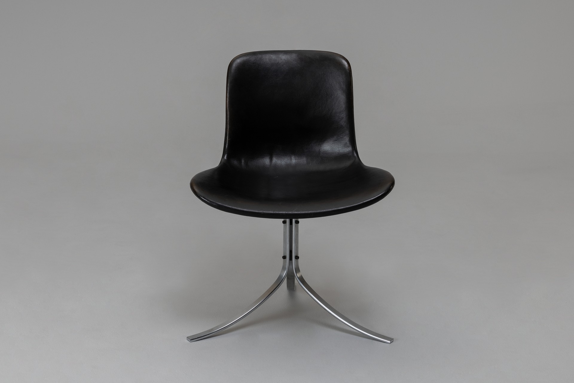 Chair, Model no. PK 9 image 3