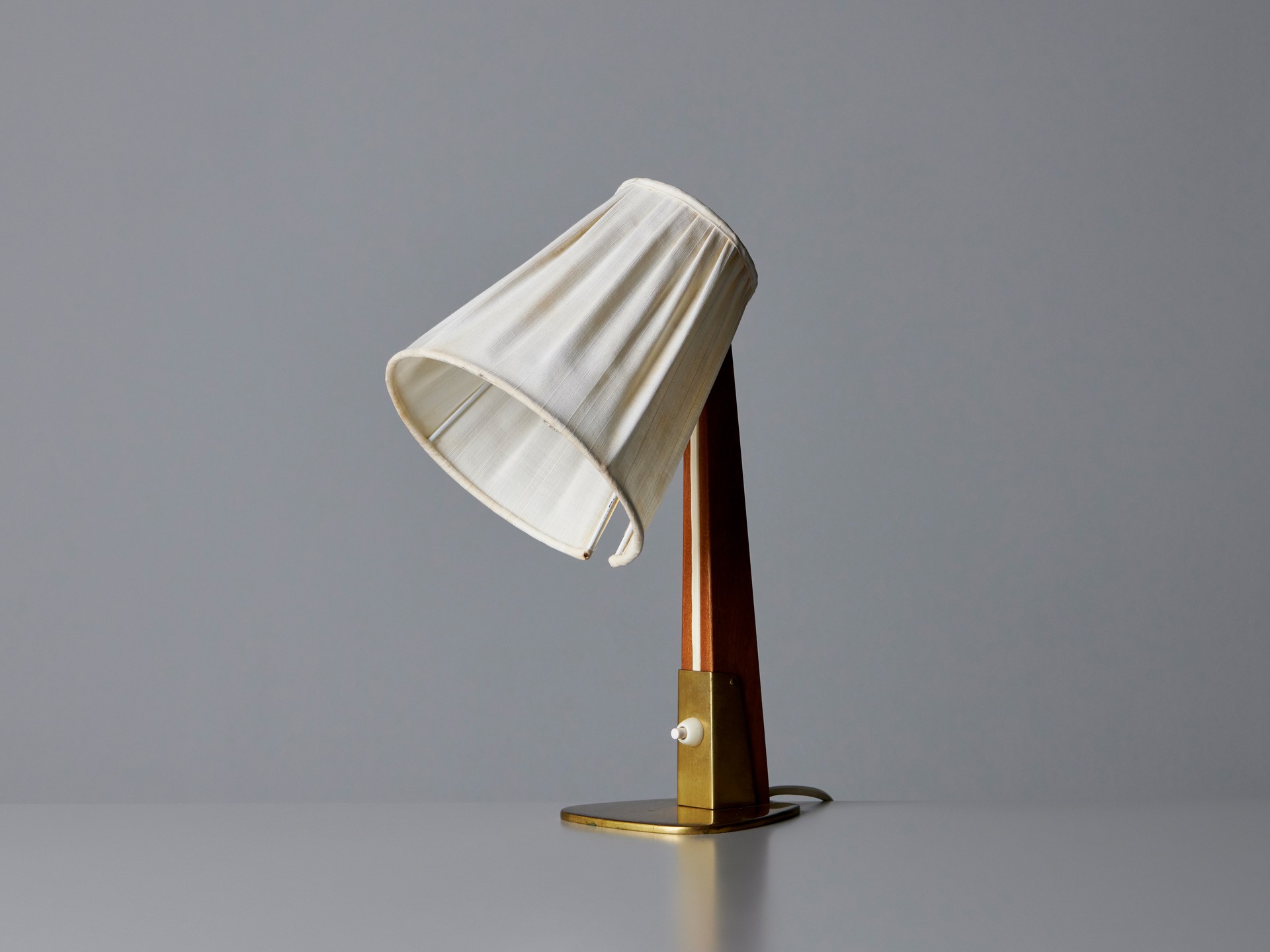 Table Lamp image 2