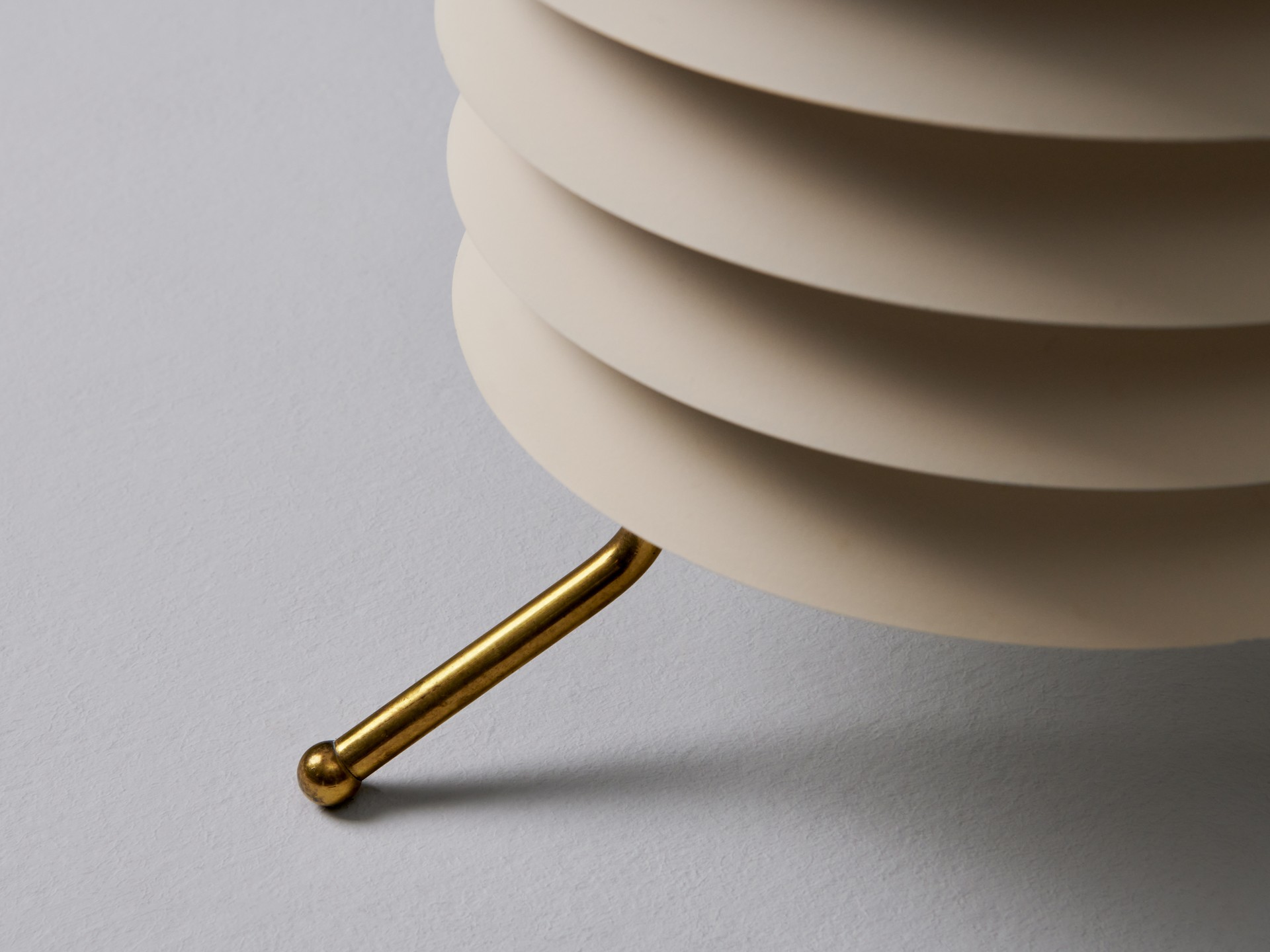 'Maja the Bee' Floor Lamp image 7