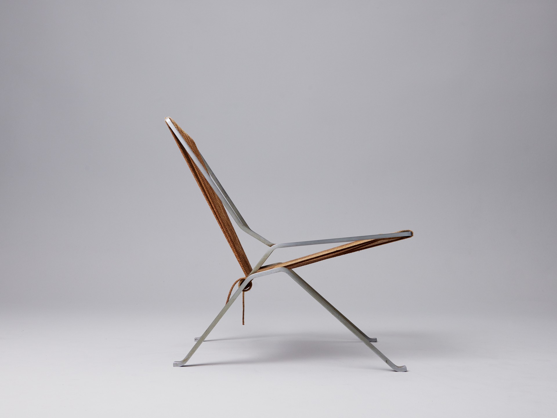 'PK-25' Lounge Chair image 5