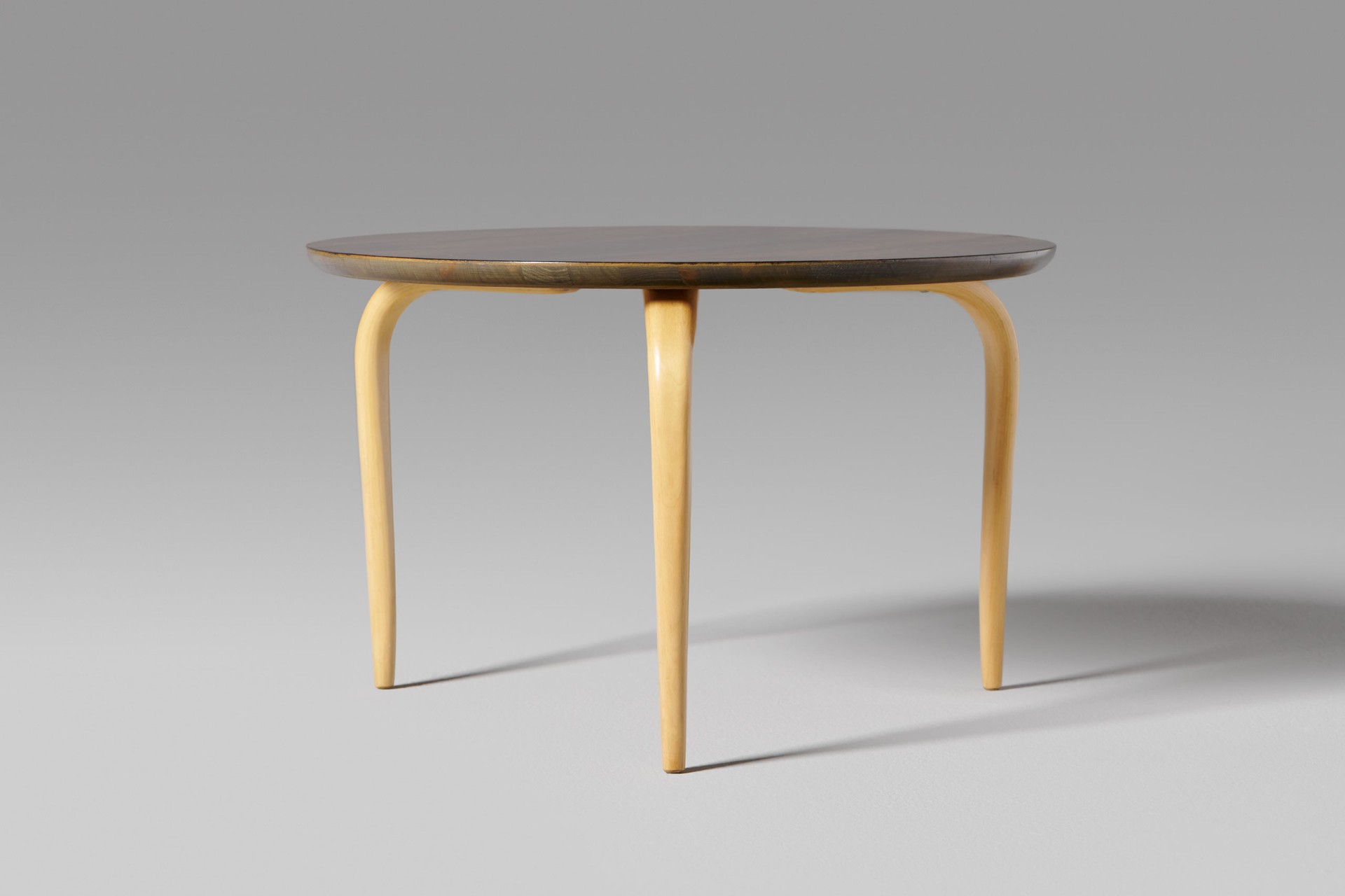 'Annika' Table image 2