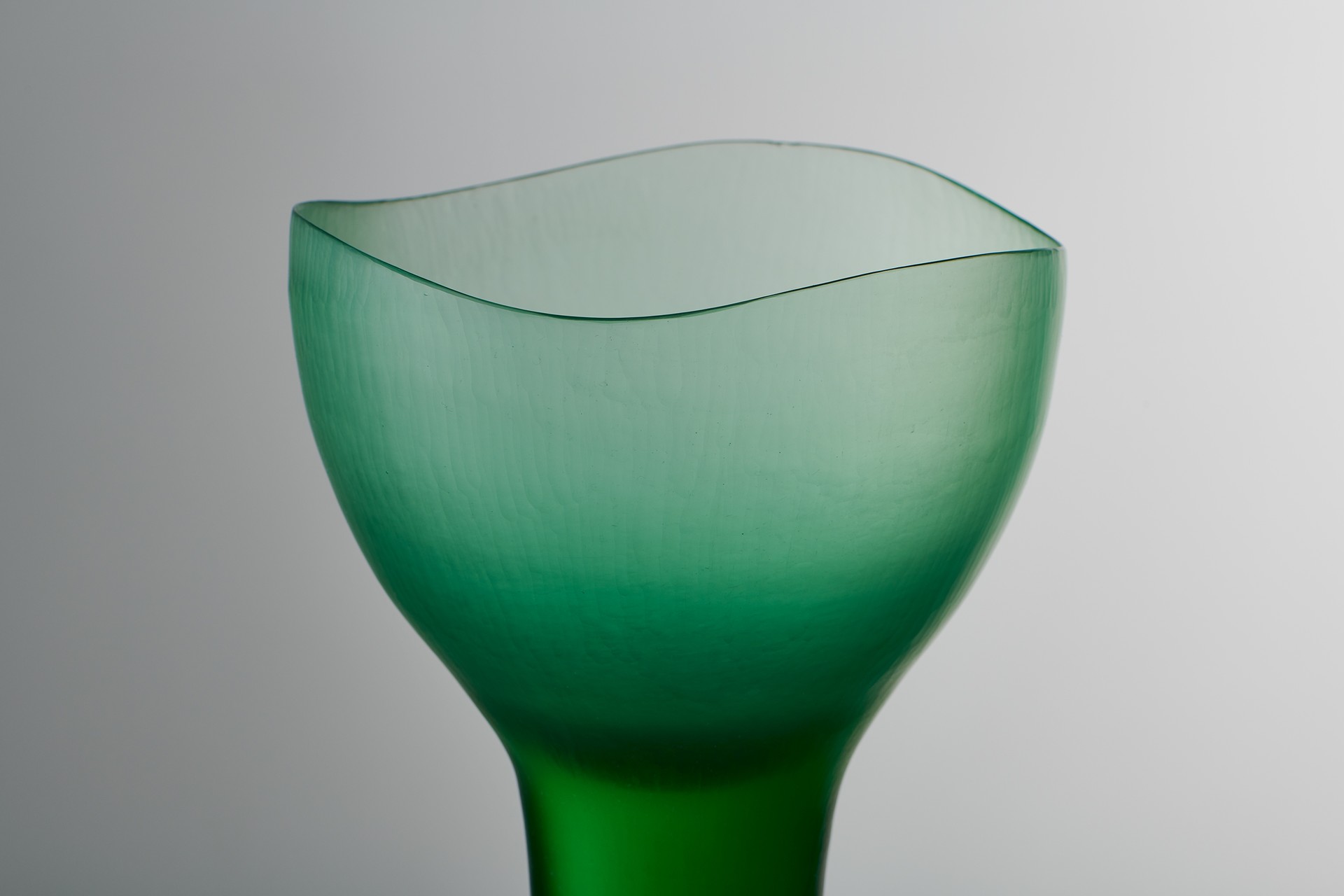 "Battuto" Vase image 2