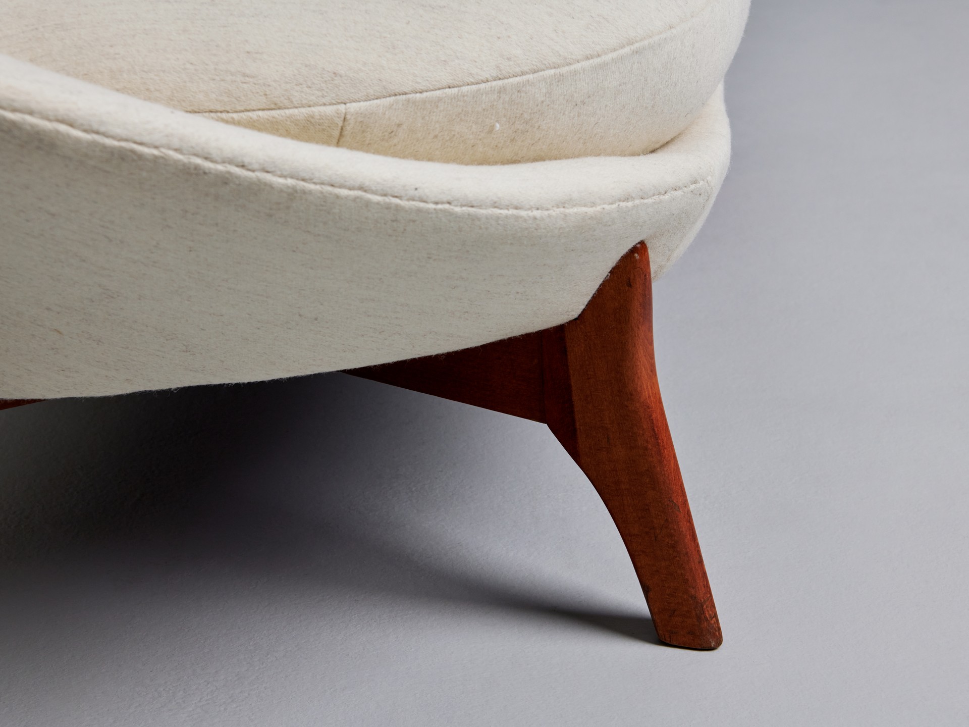 Sofa image 7