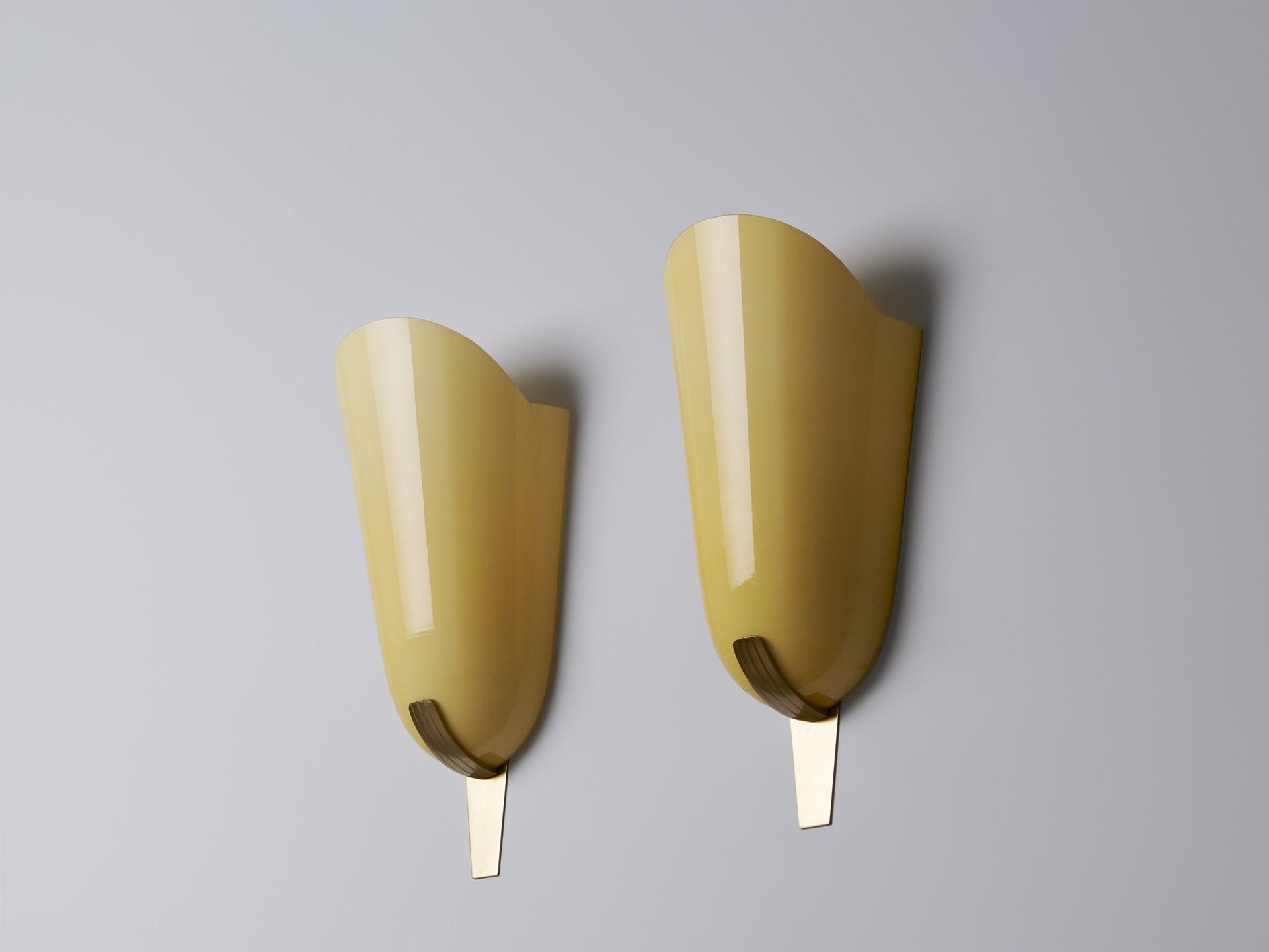 Pair of Wall Lamps image 2