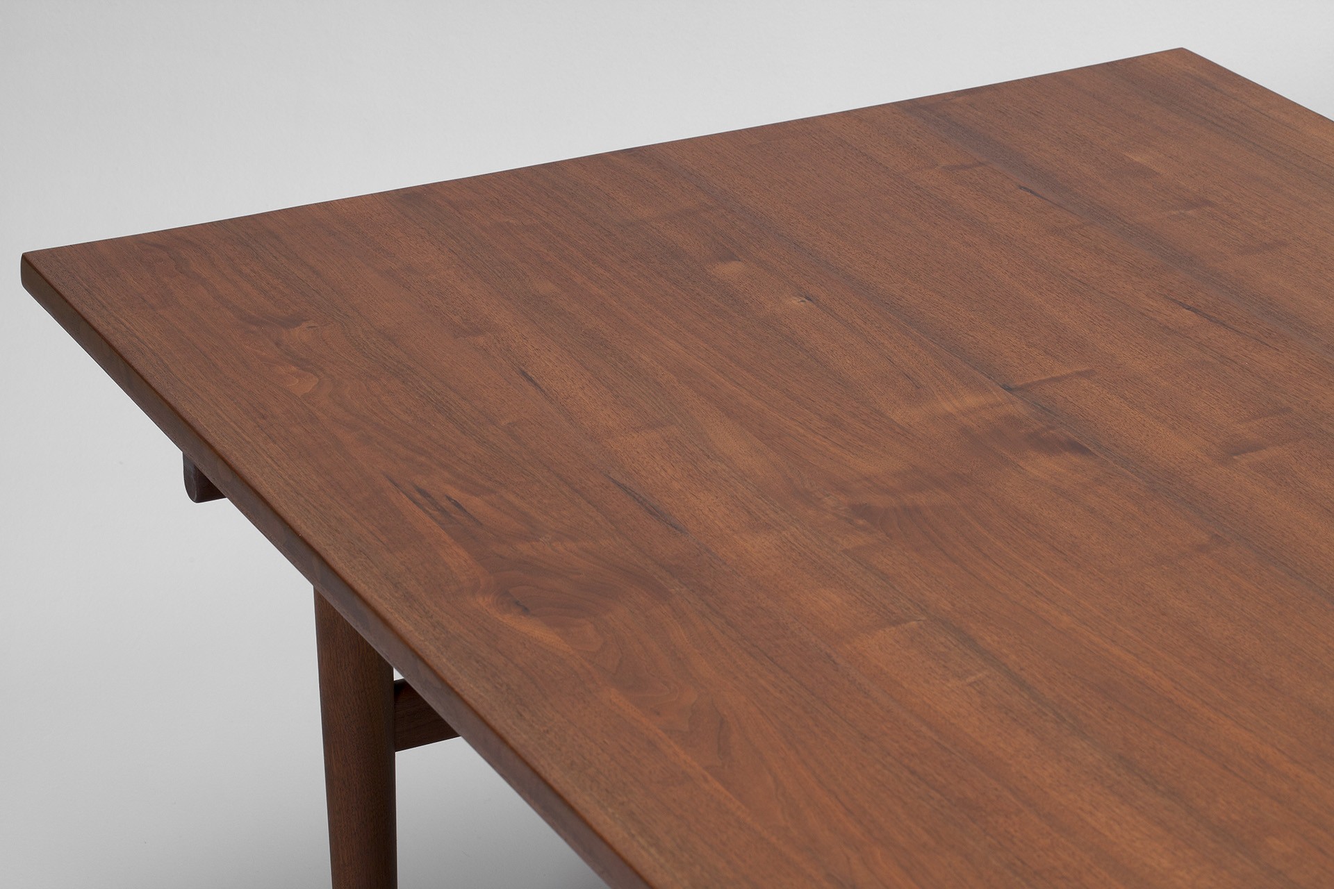 Dining Table image 5