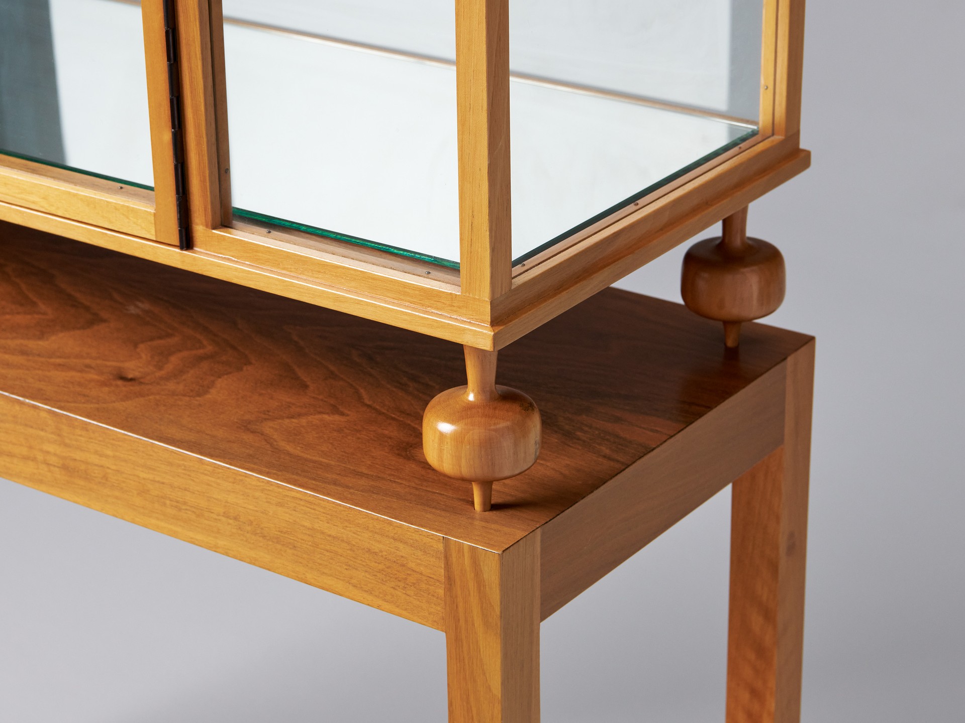 Display Cabinet image 6