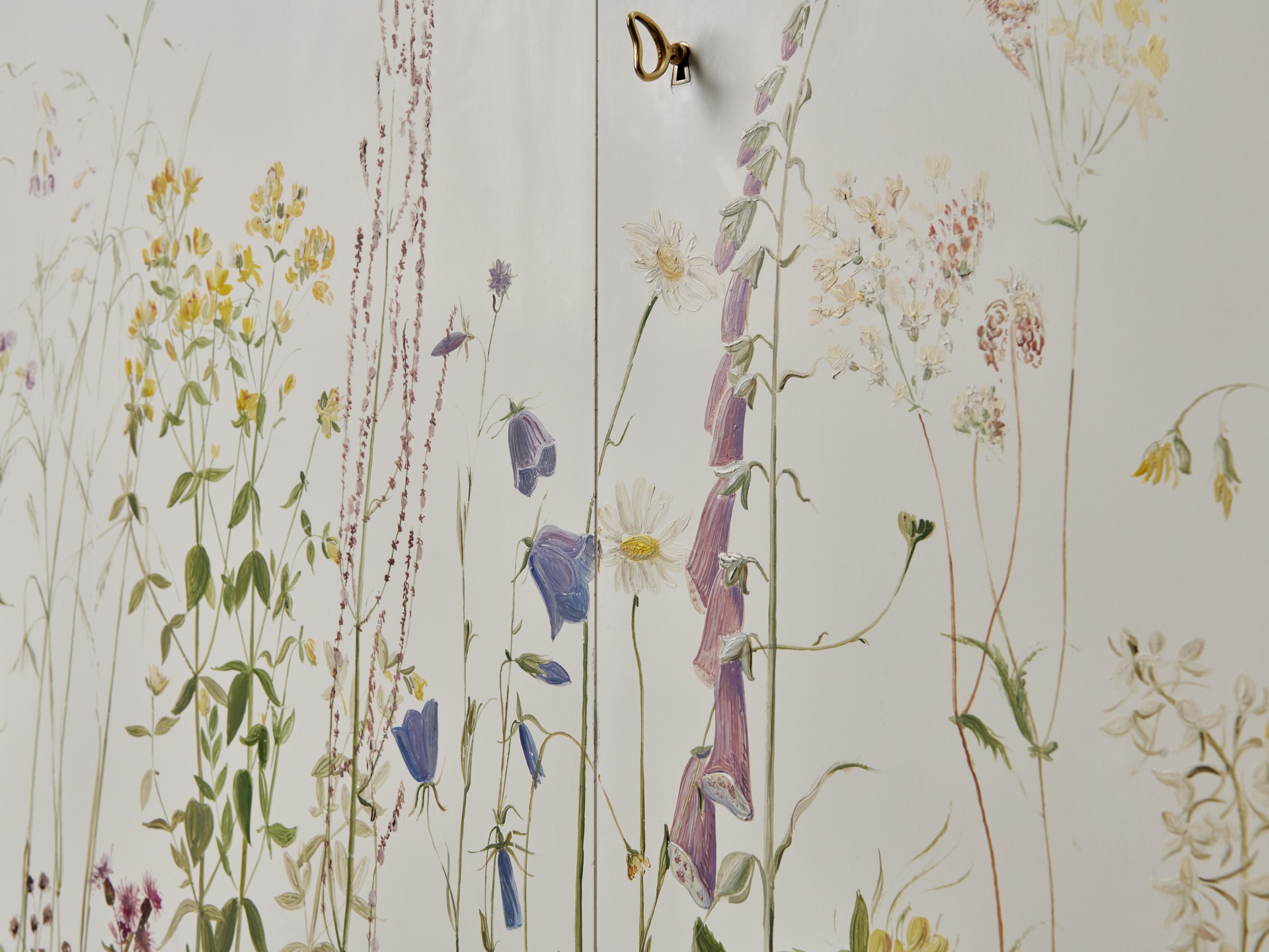 Unique Cabinet image 9