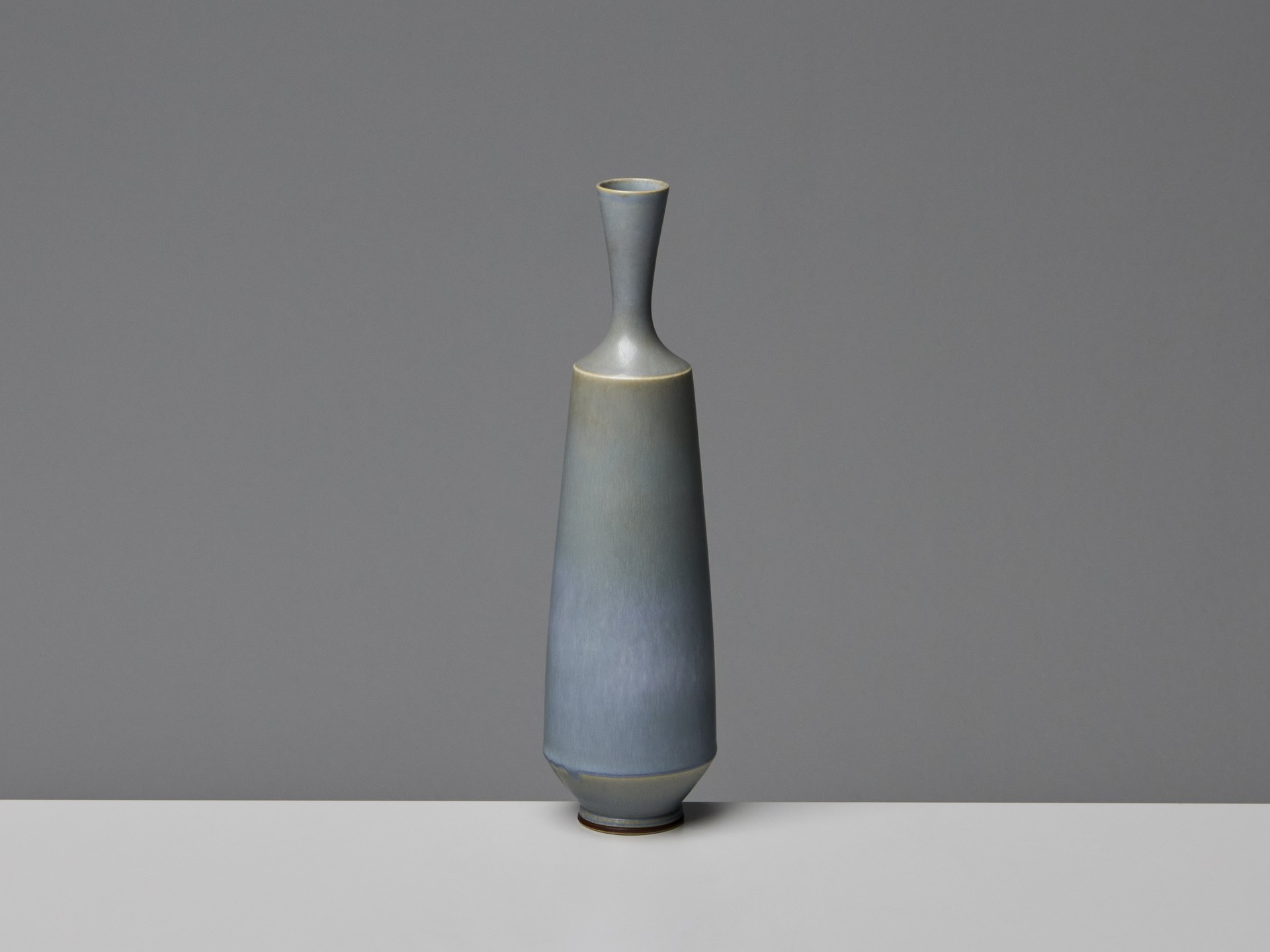 Vase image 4