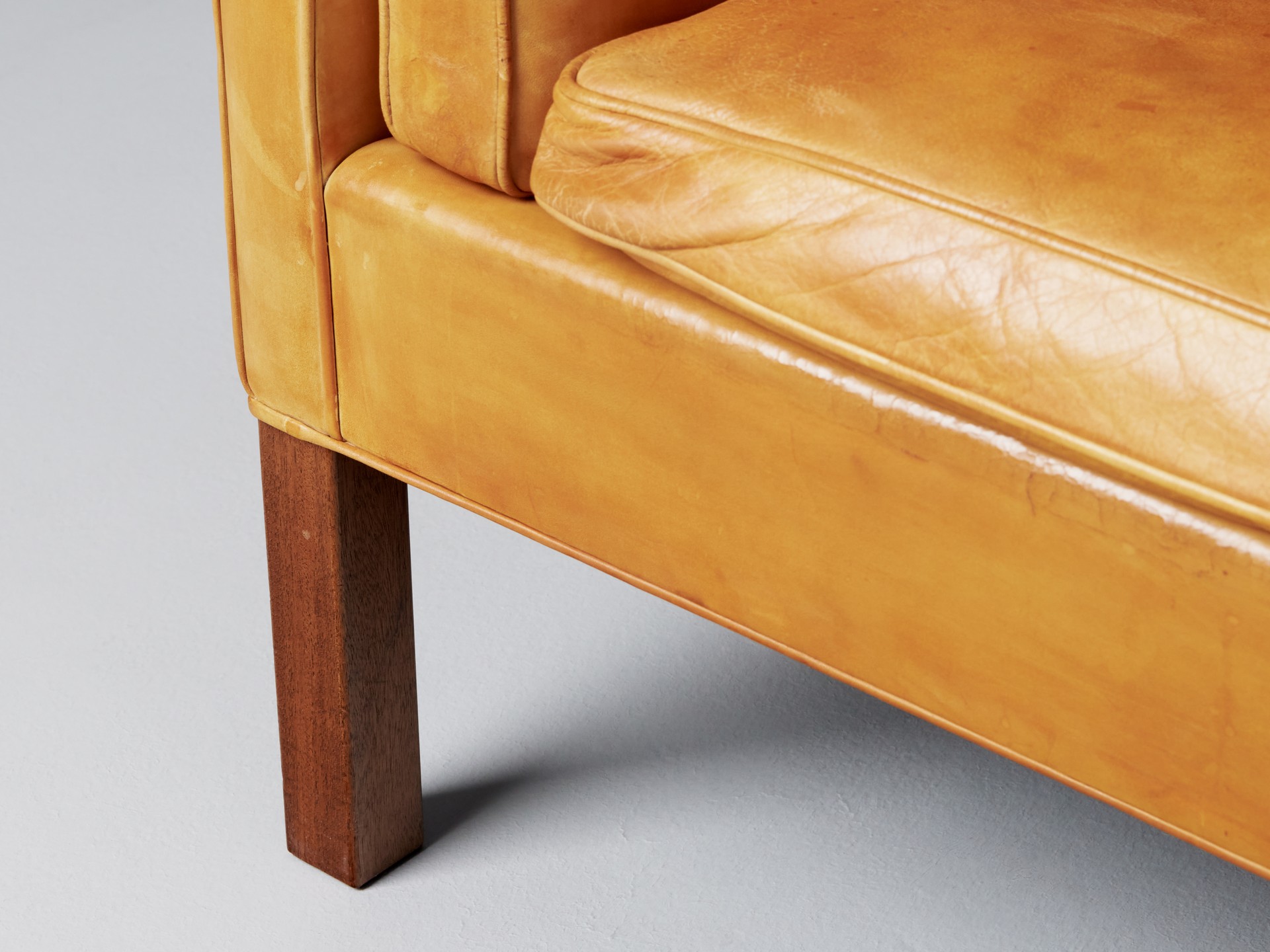Sofa image 8