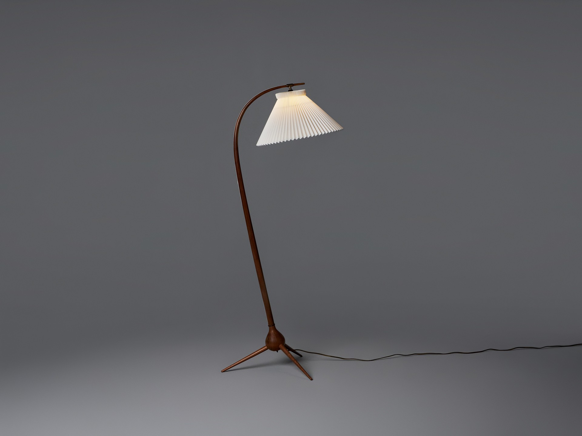 'Bridge' Floor Lamp image 2