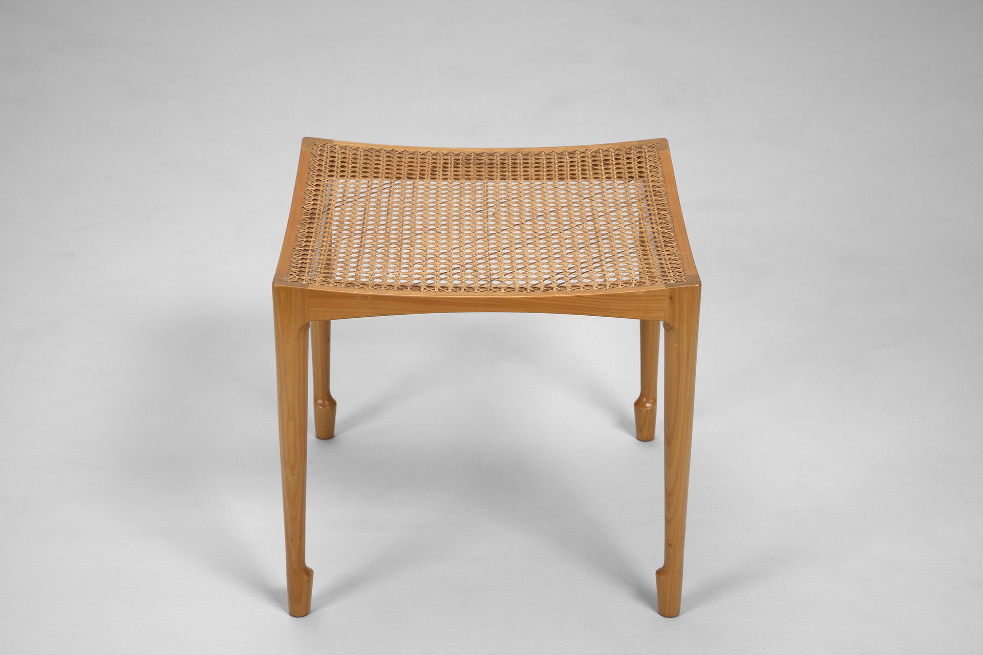 Stool image 3