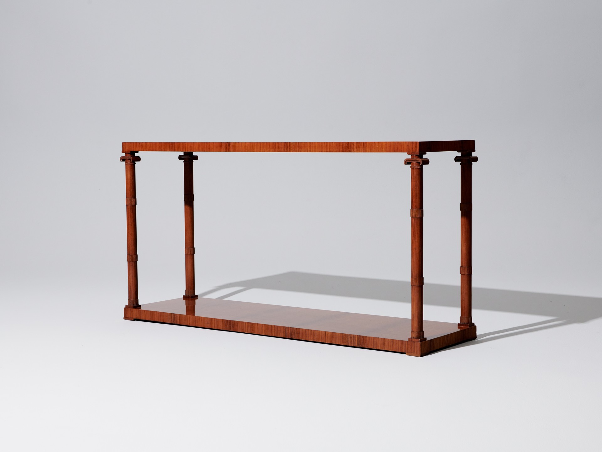 'Caesar' Console image 2