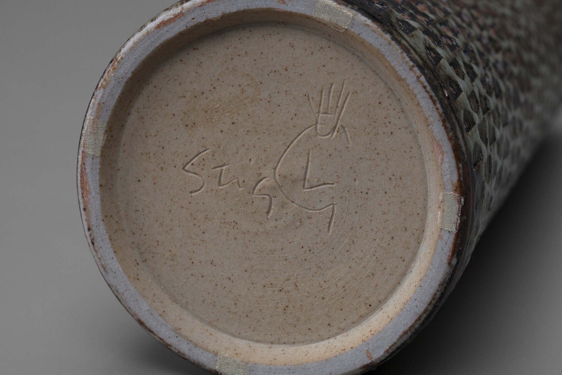 Vase image 4