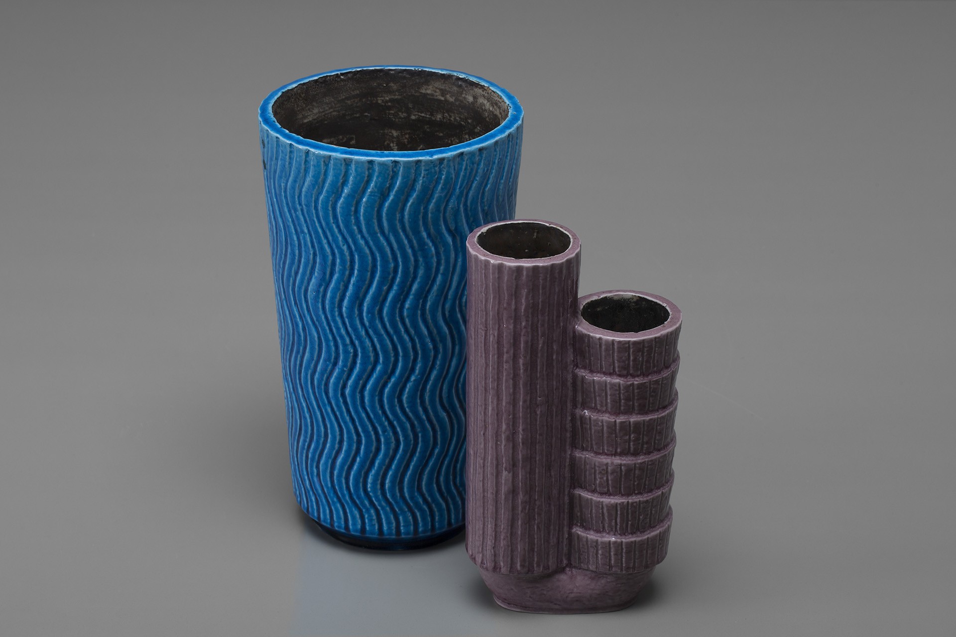 Vases image 2