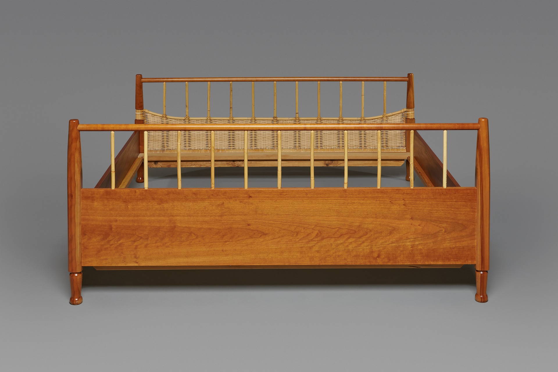 Double Bed image 4