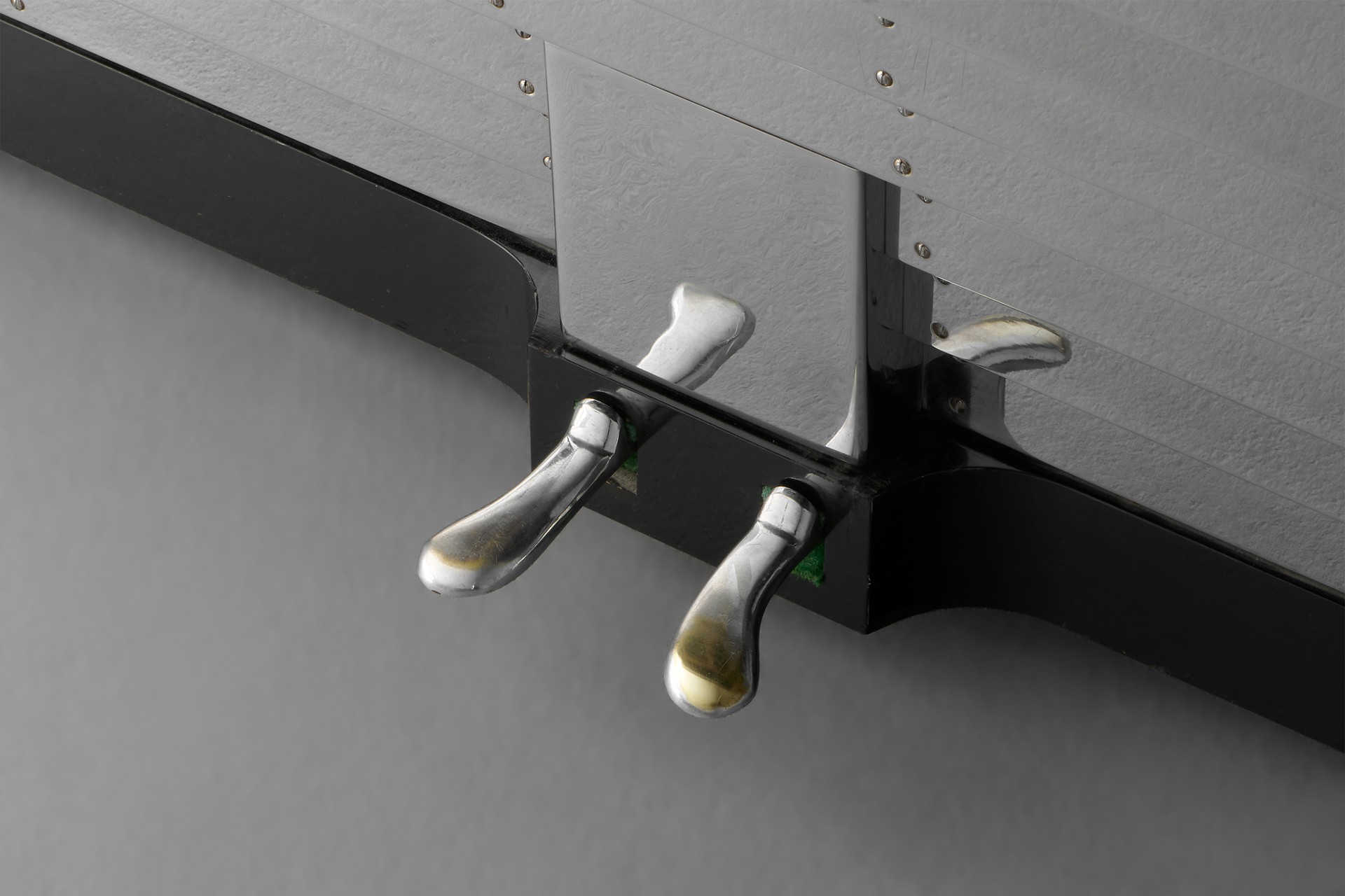 PH Upright Piano image 6