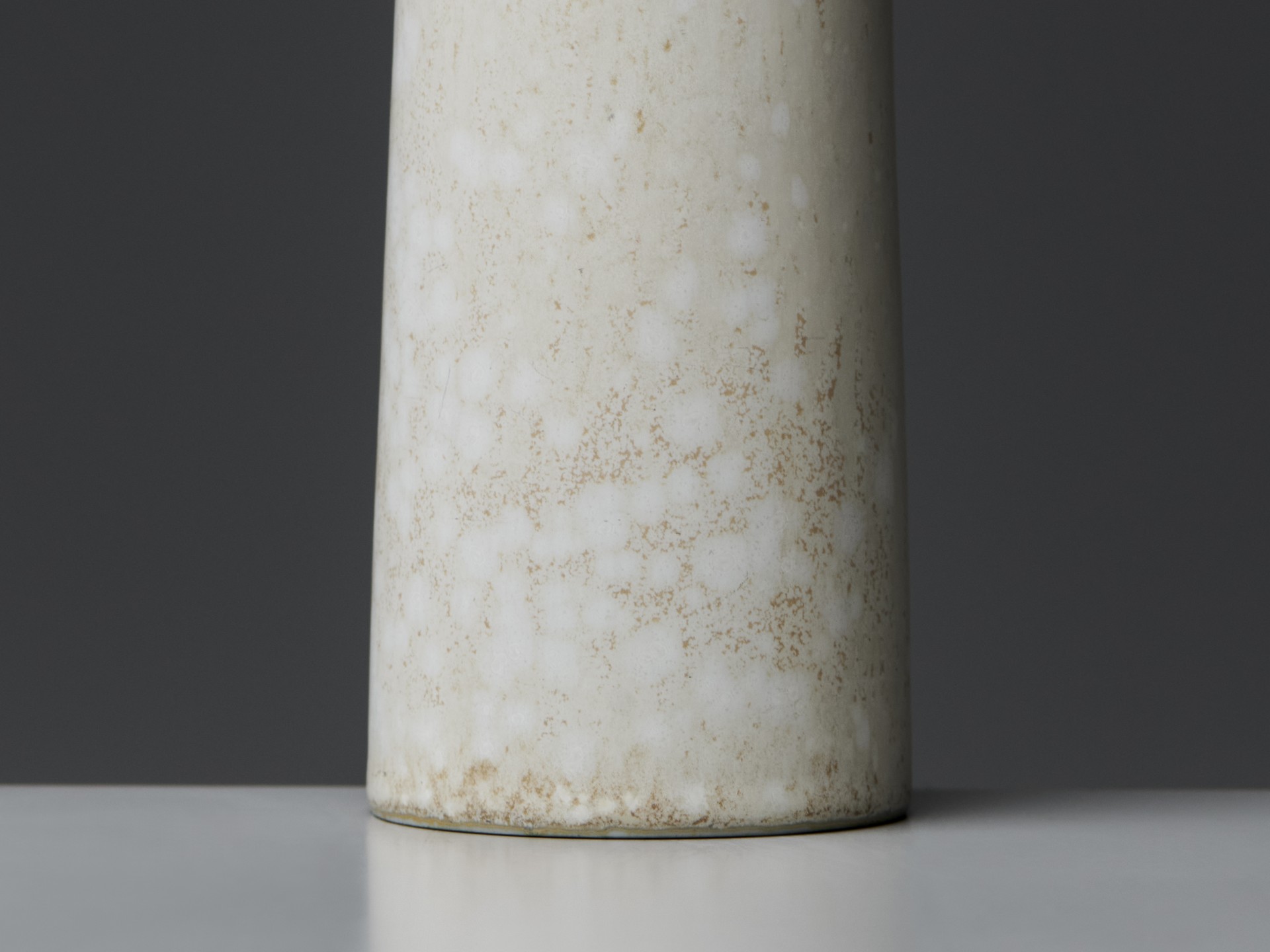 Vase image 6