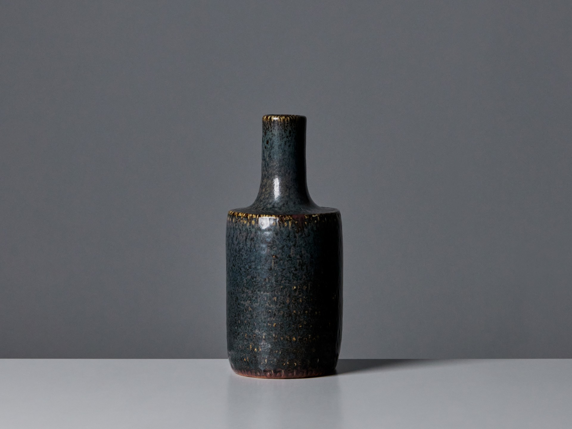 Vase image 2