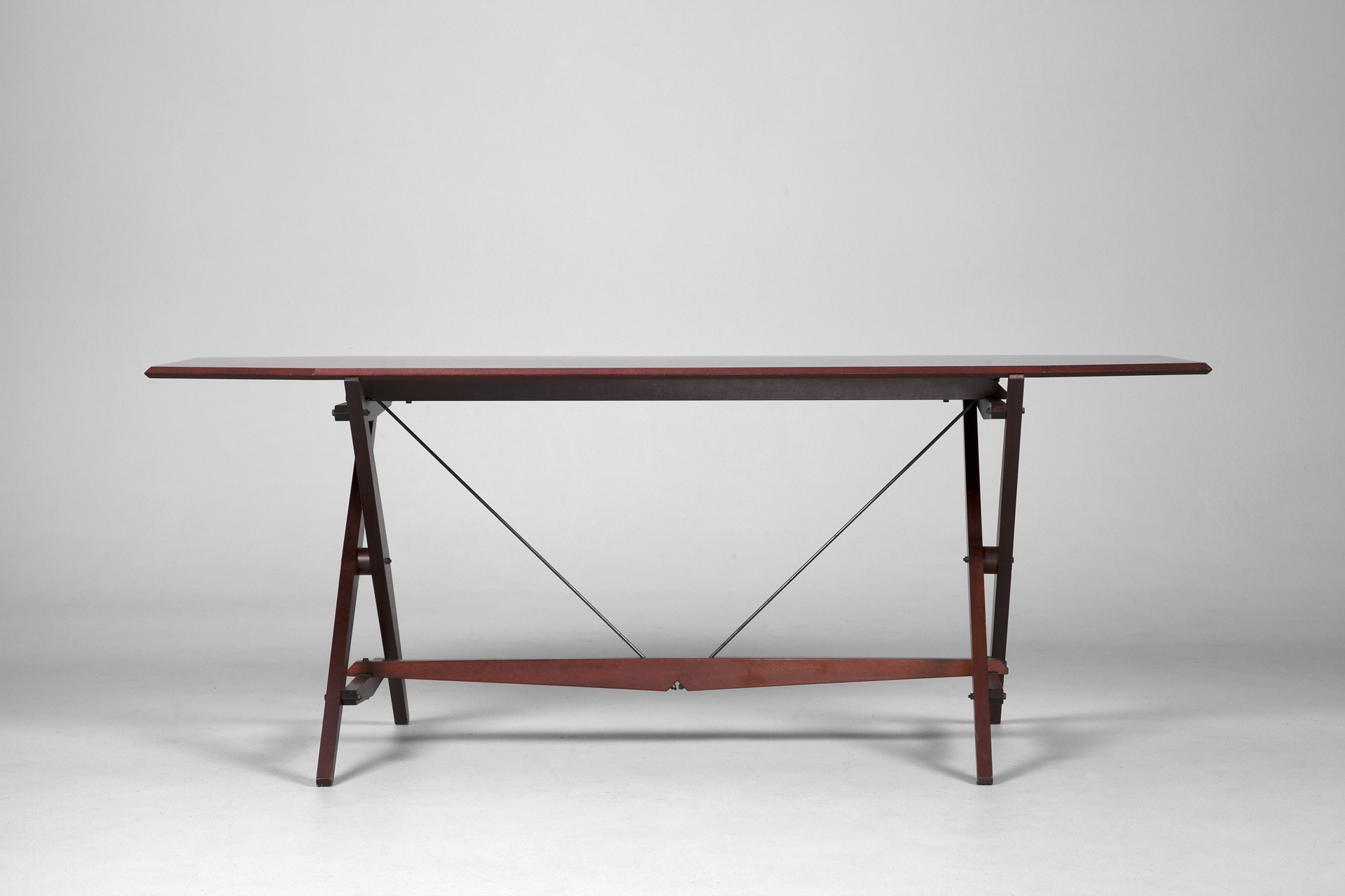 TL2 Table or Desk image 3