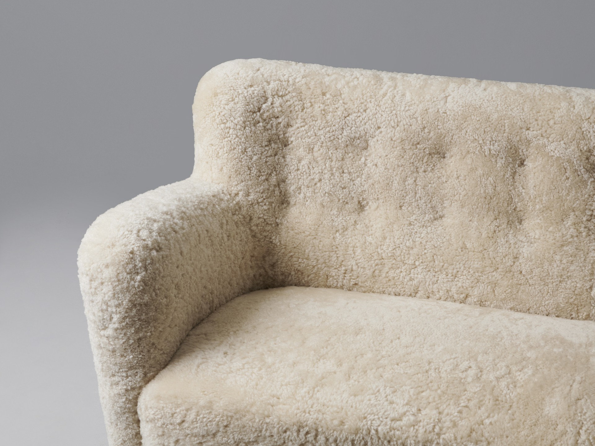 Sofa image 6