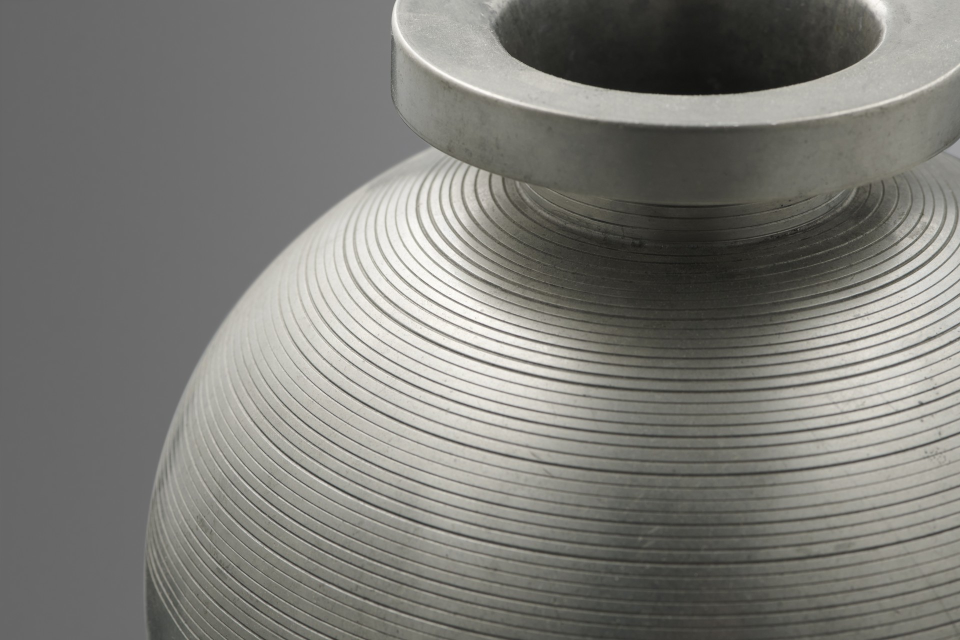 Vase image 2