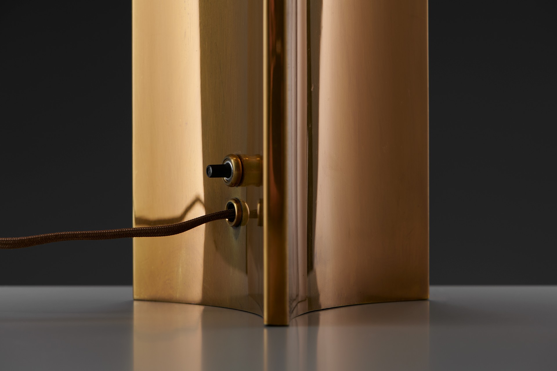 Rare Table Lamp, Model no. 546D image 5