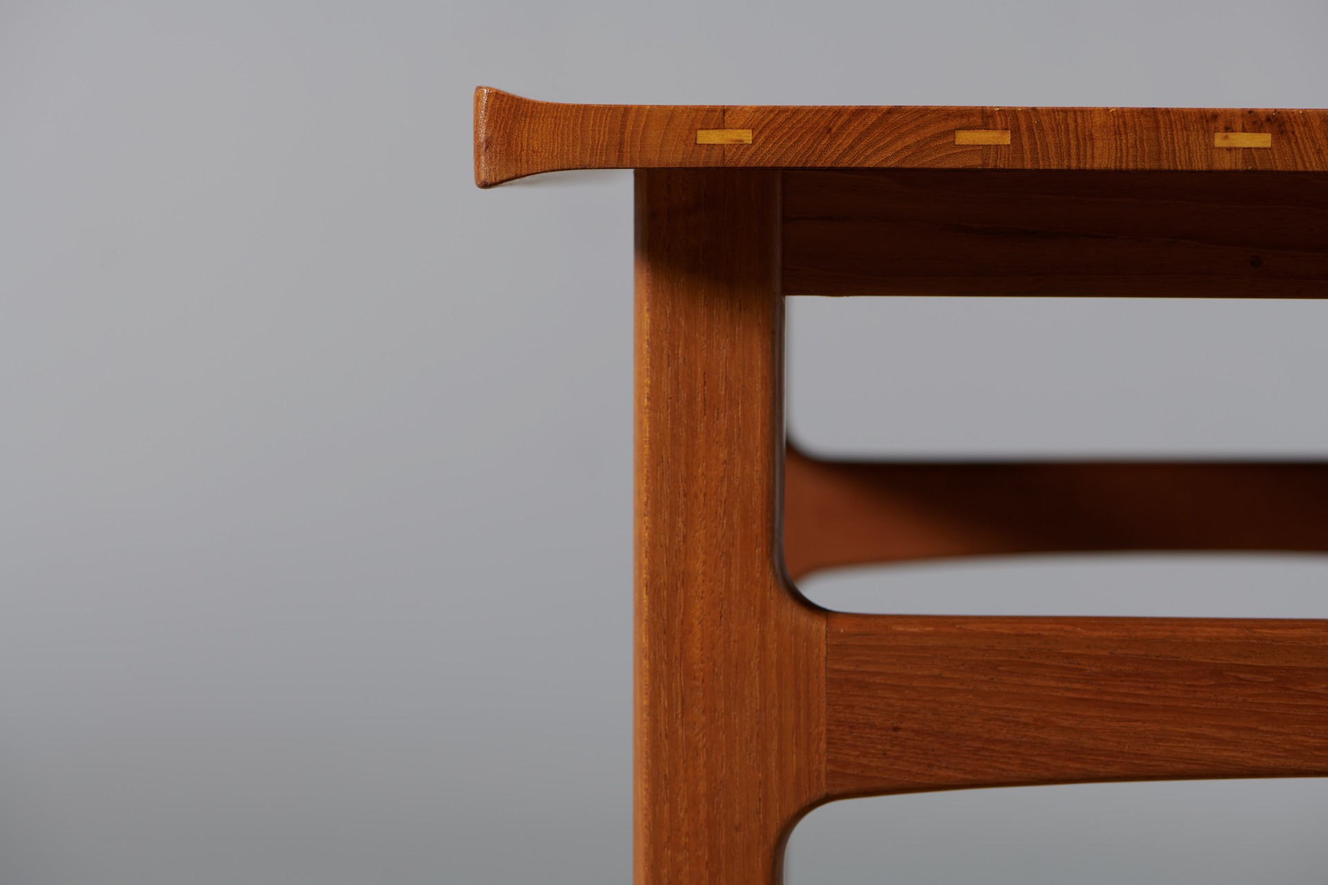 Pair of Side Tables image 5
