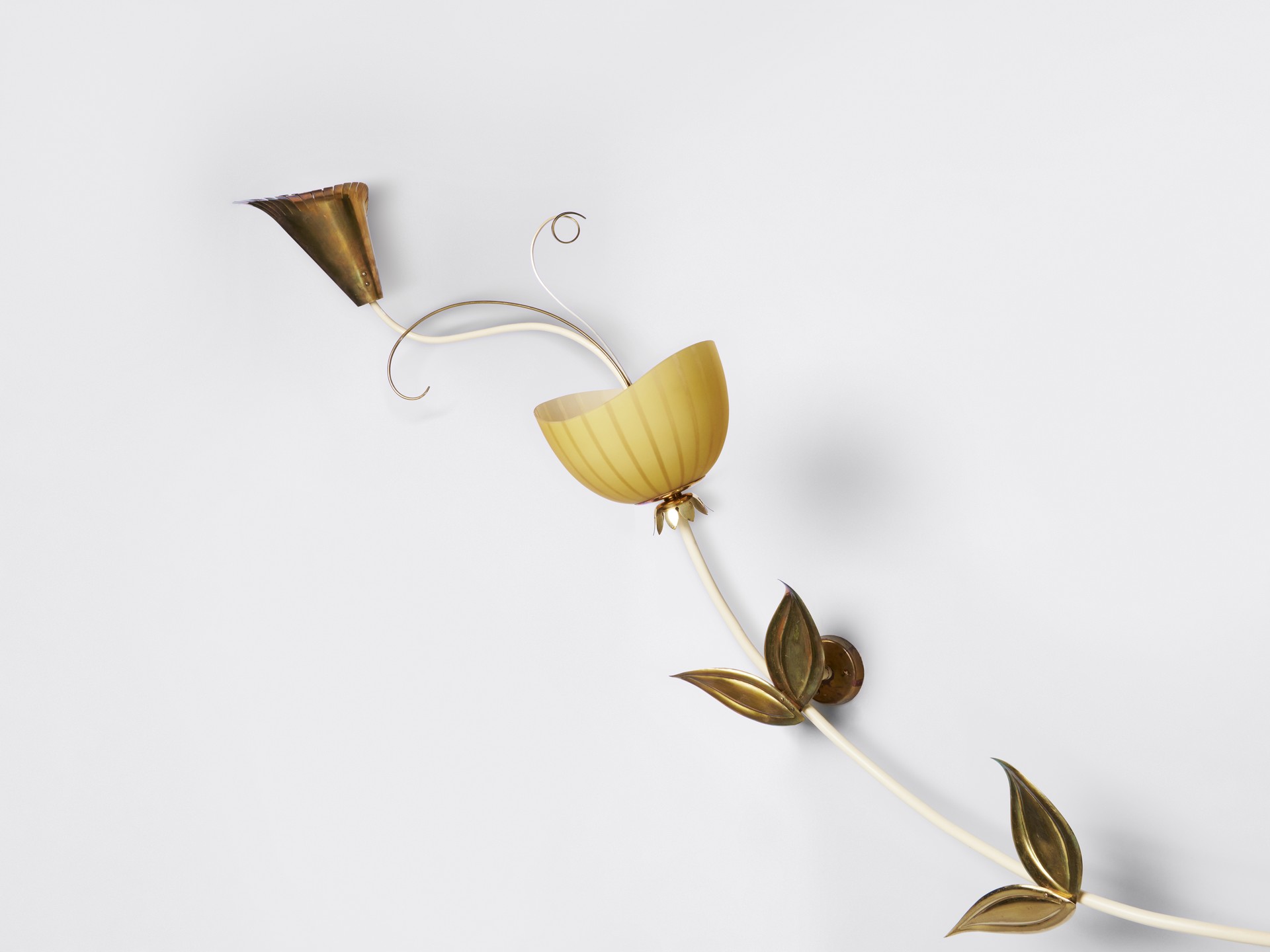 Monumental Wall Lamp image 3