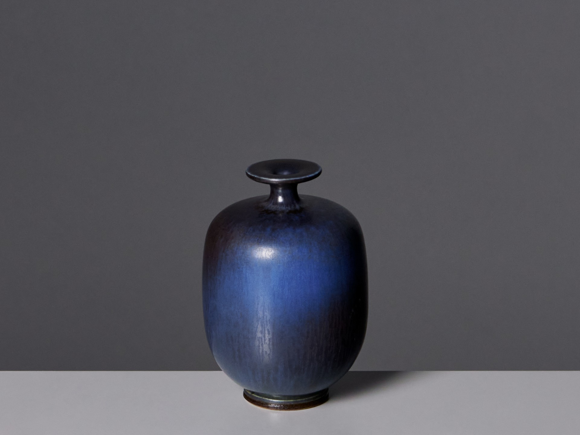 Vase image 2