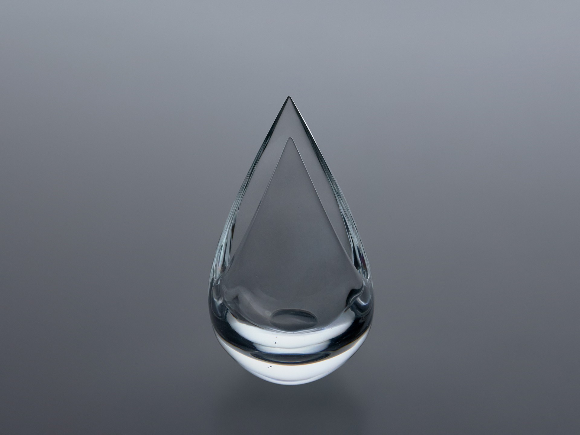 Vase image 3