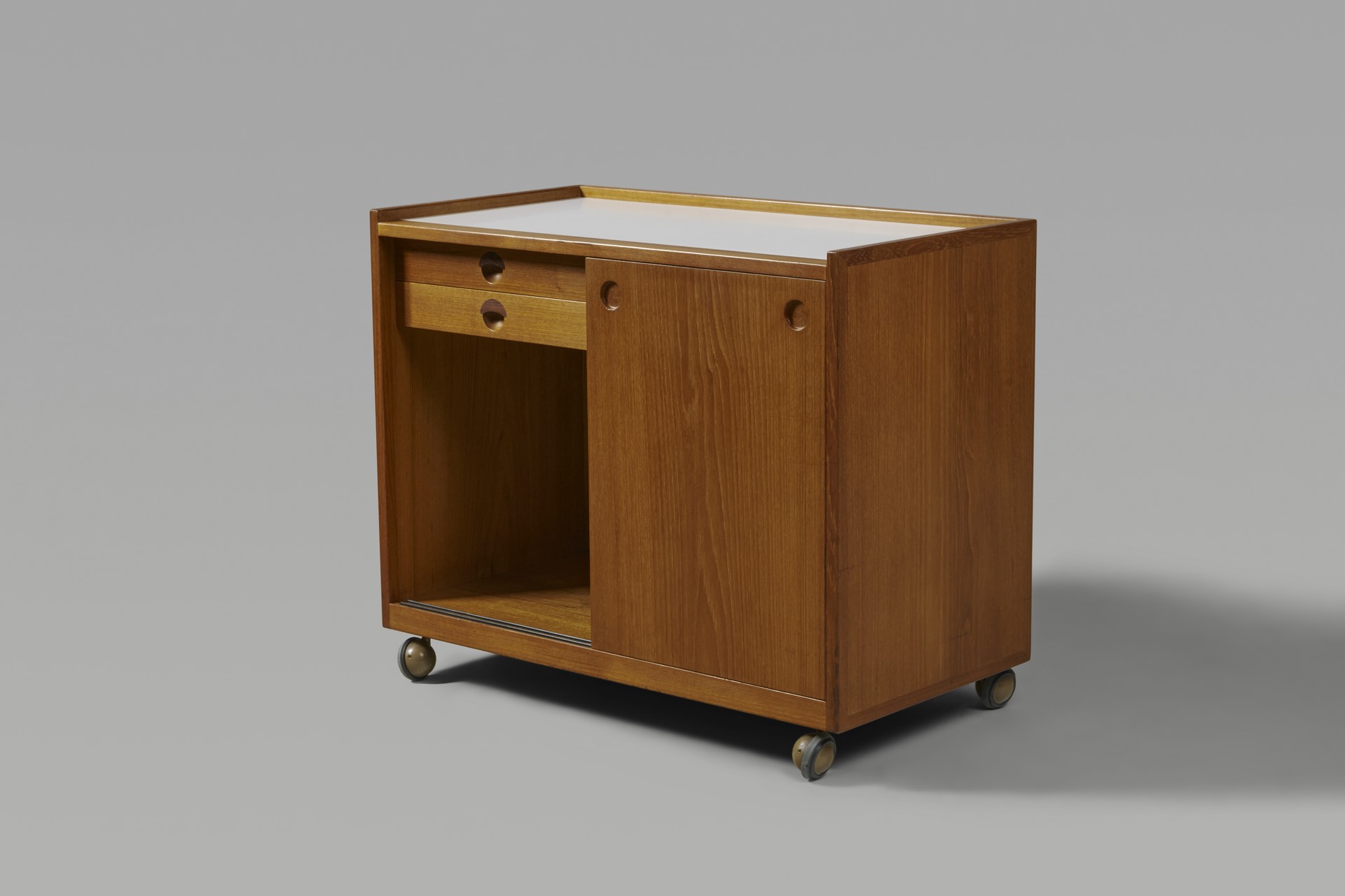Cabinet image 2
