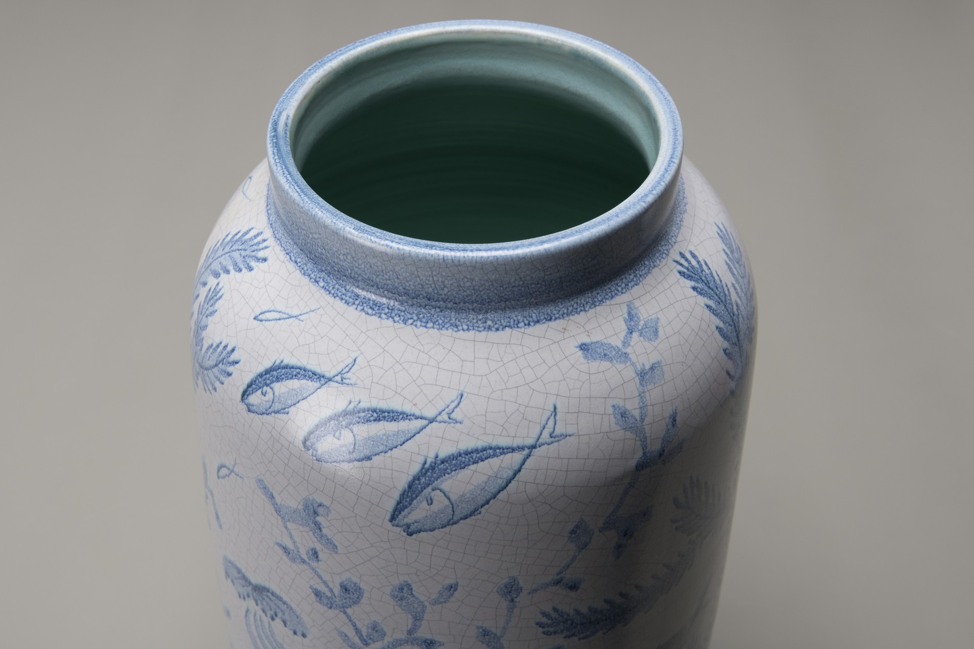 Lidded Vase image 5