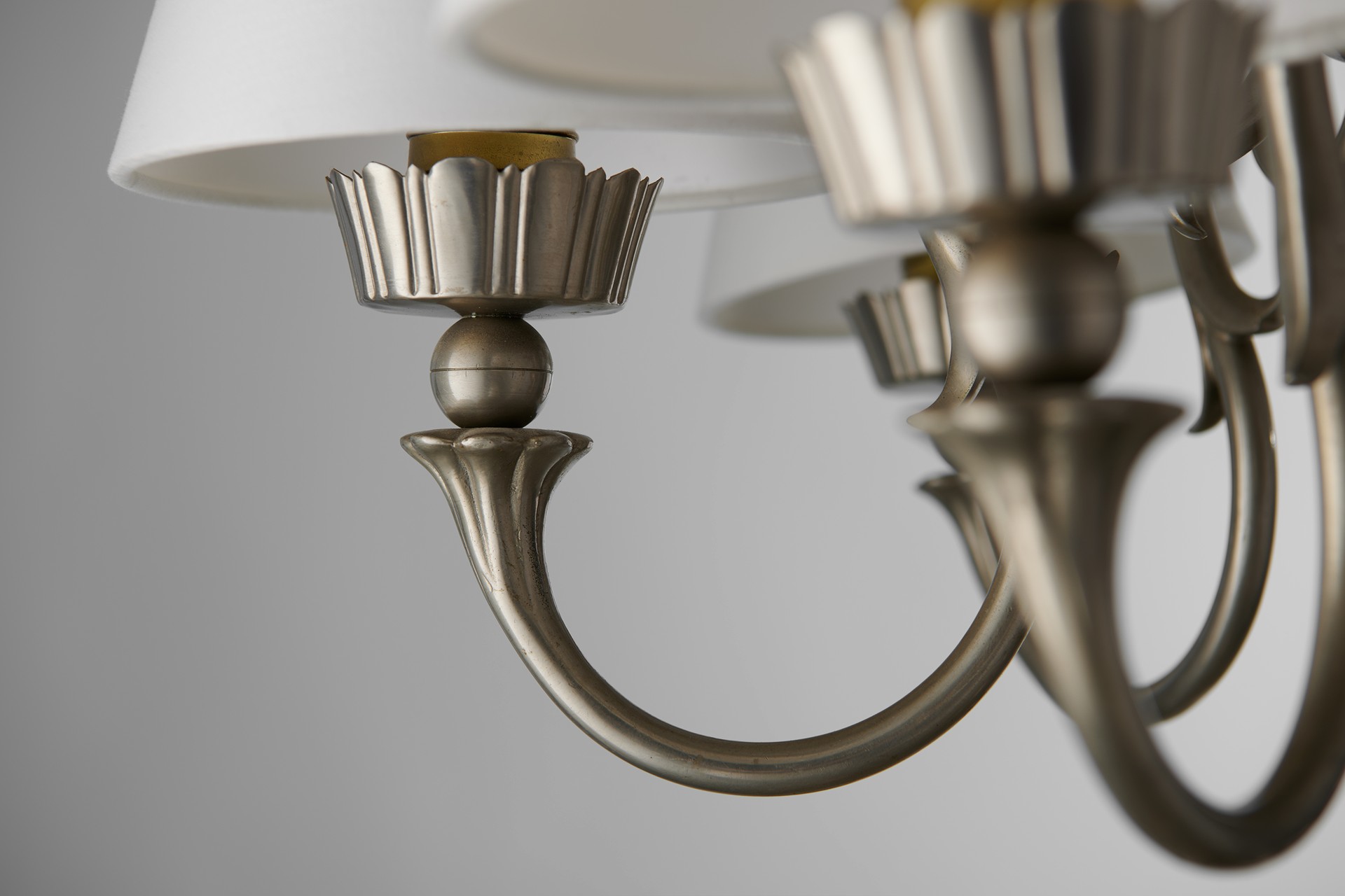 Twelve Light Chandelier image 6