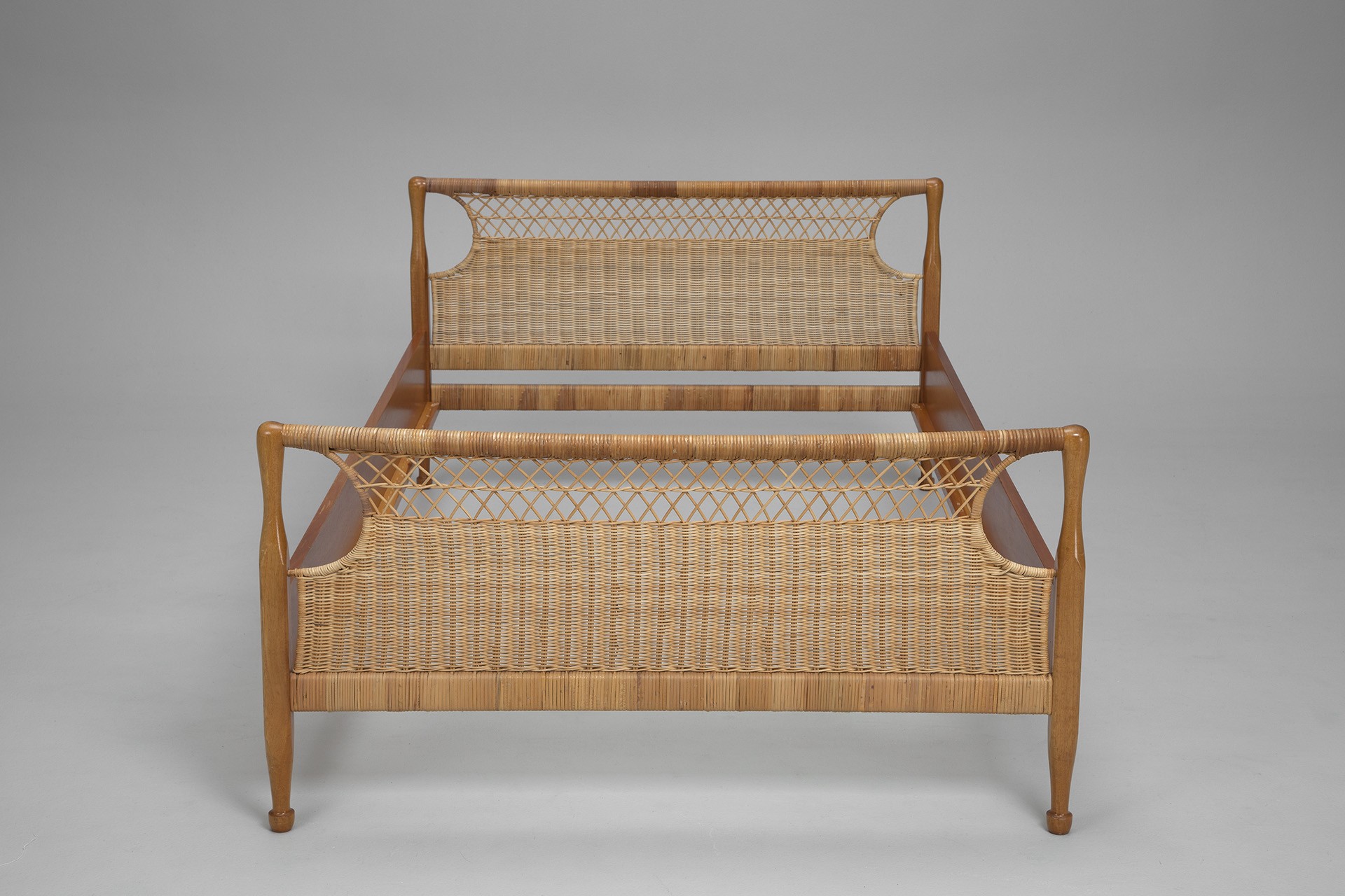 Bed image 2