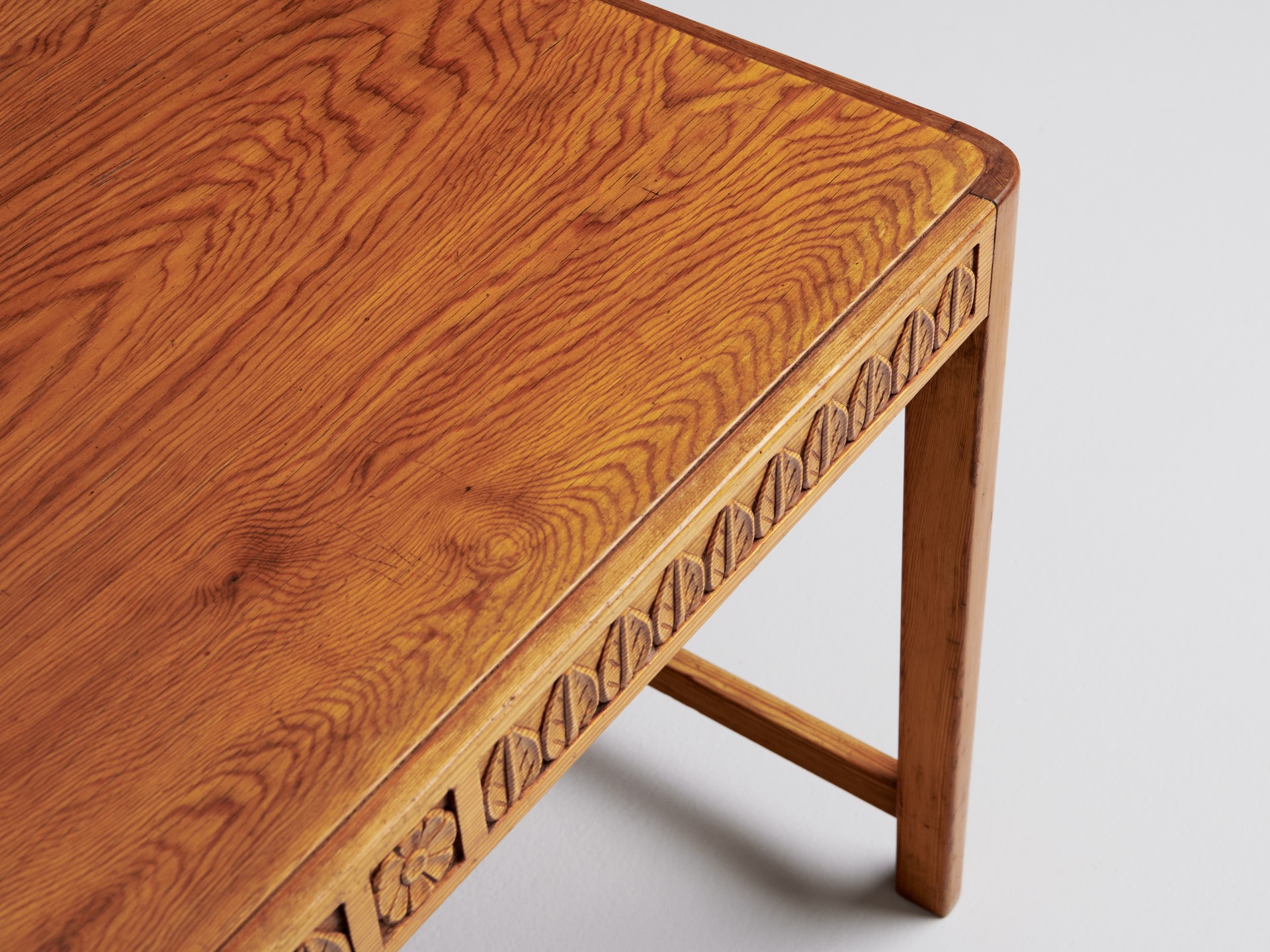 Coffee Table image 5
