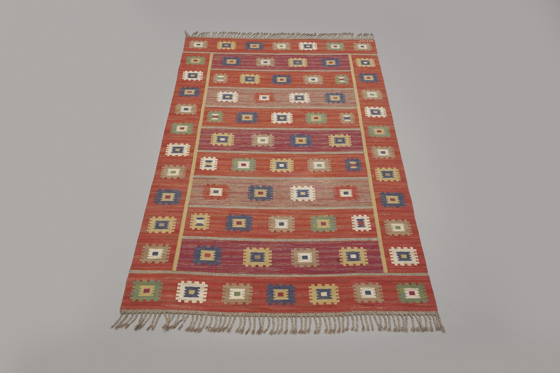 'Röd Grön Äng' Carpet image 3