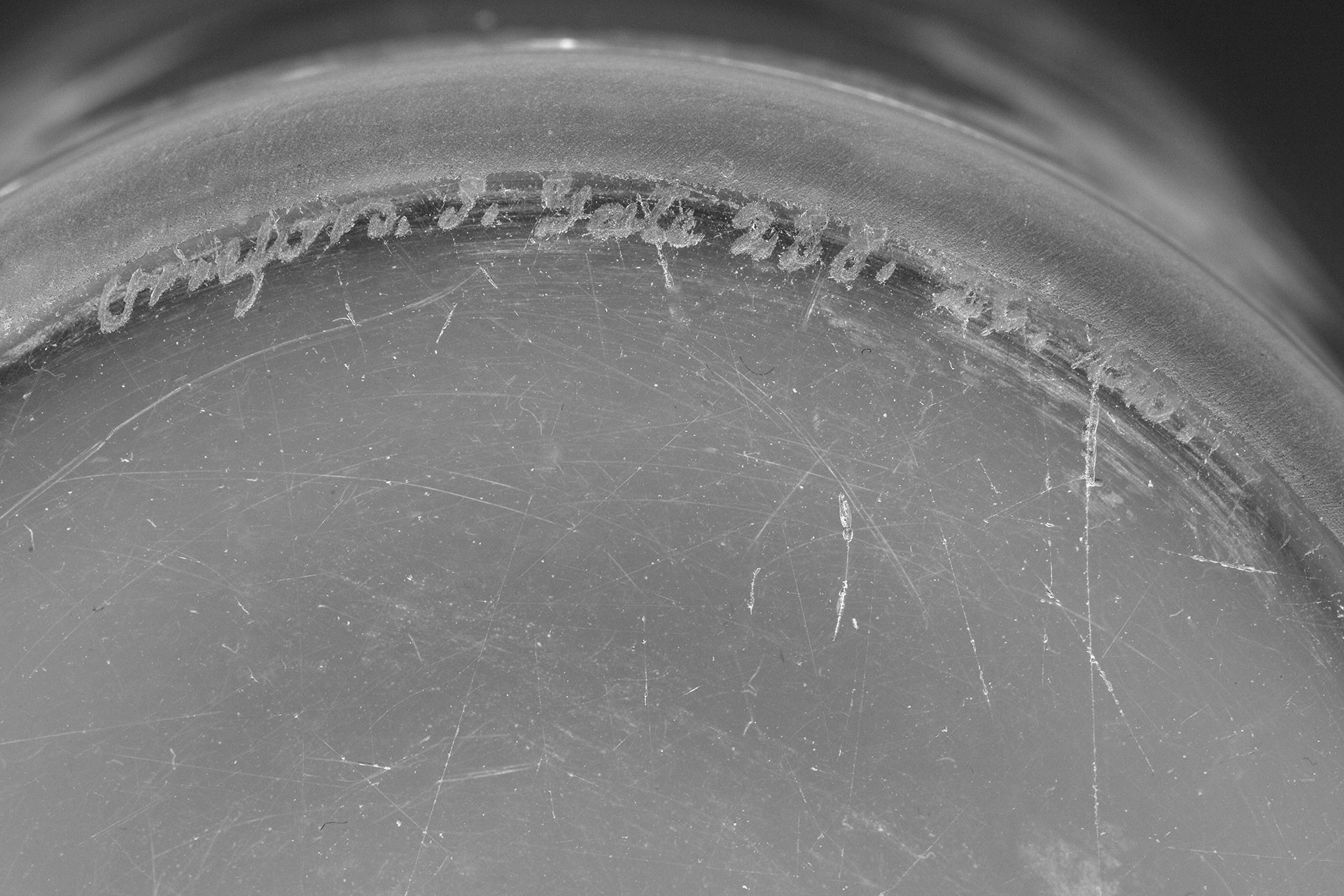 Engraved Gate Vase image 4