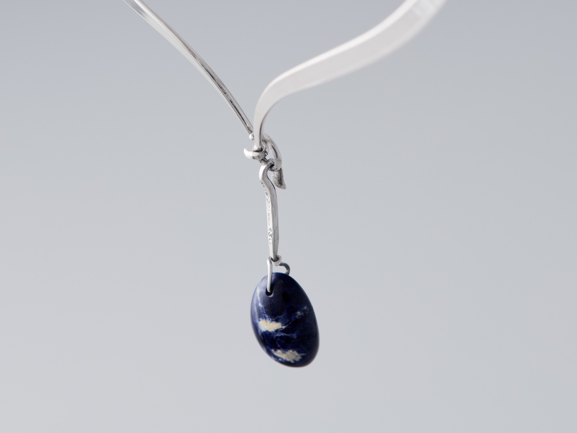 Necklace image 3