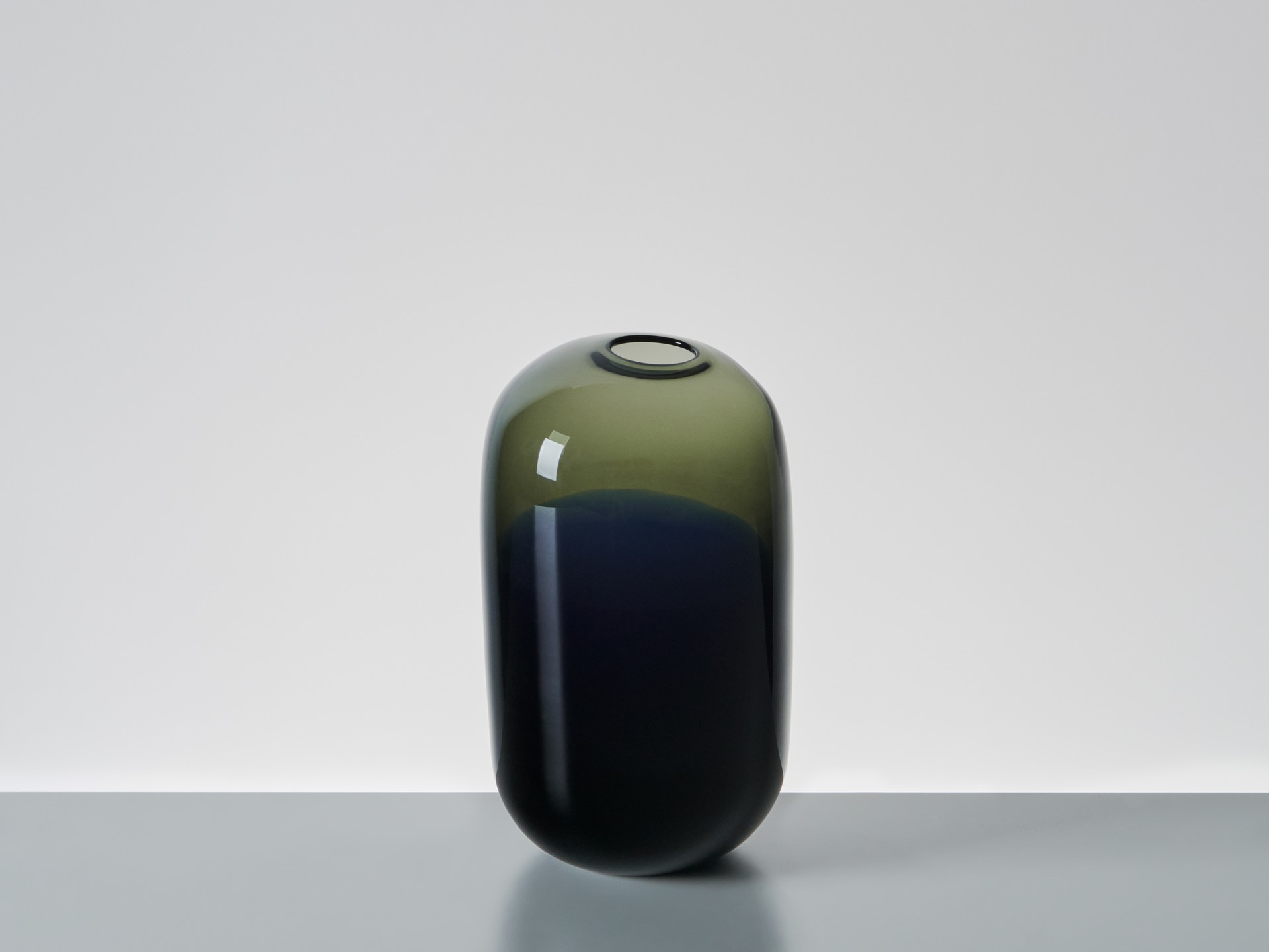 Vase image 2