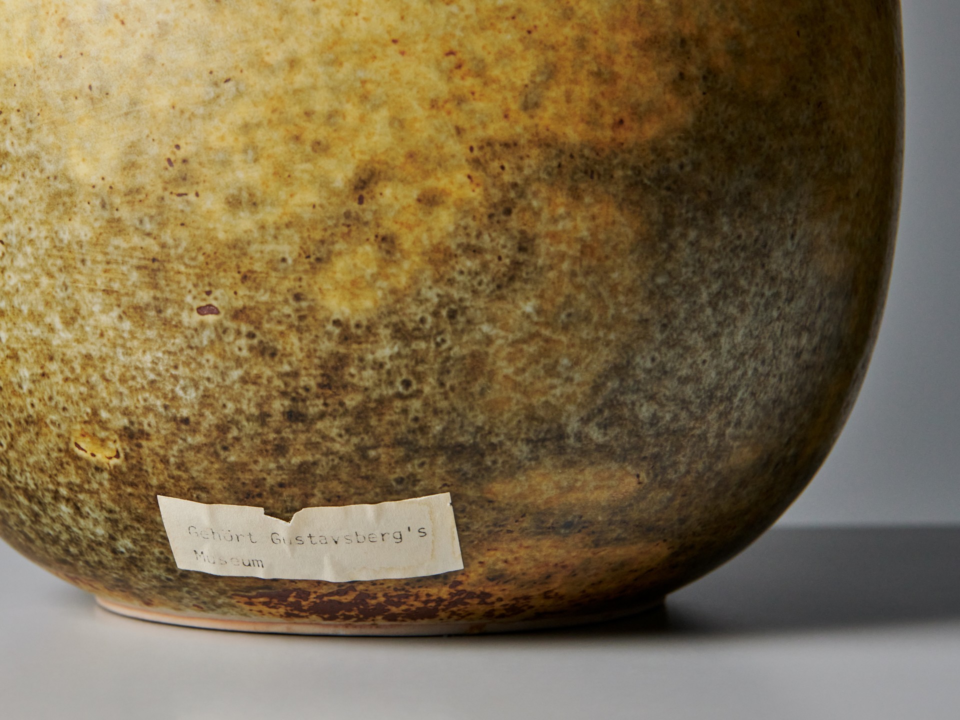Vase image 6