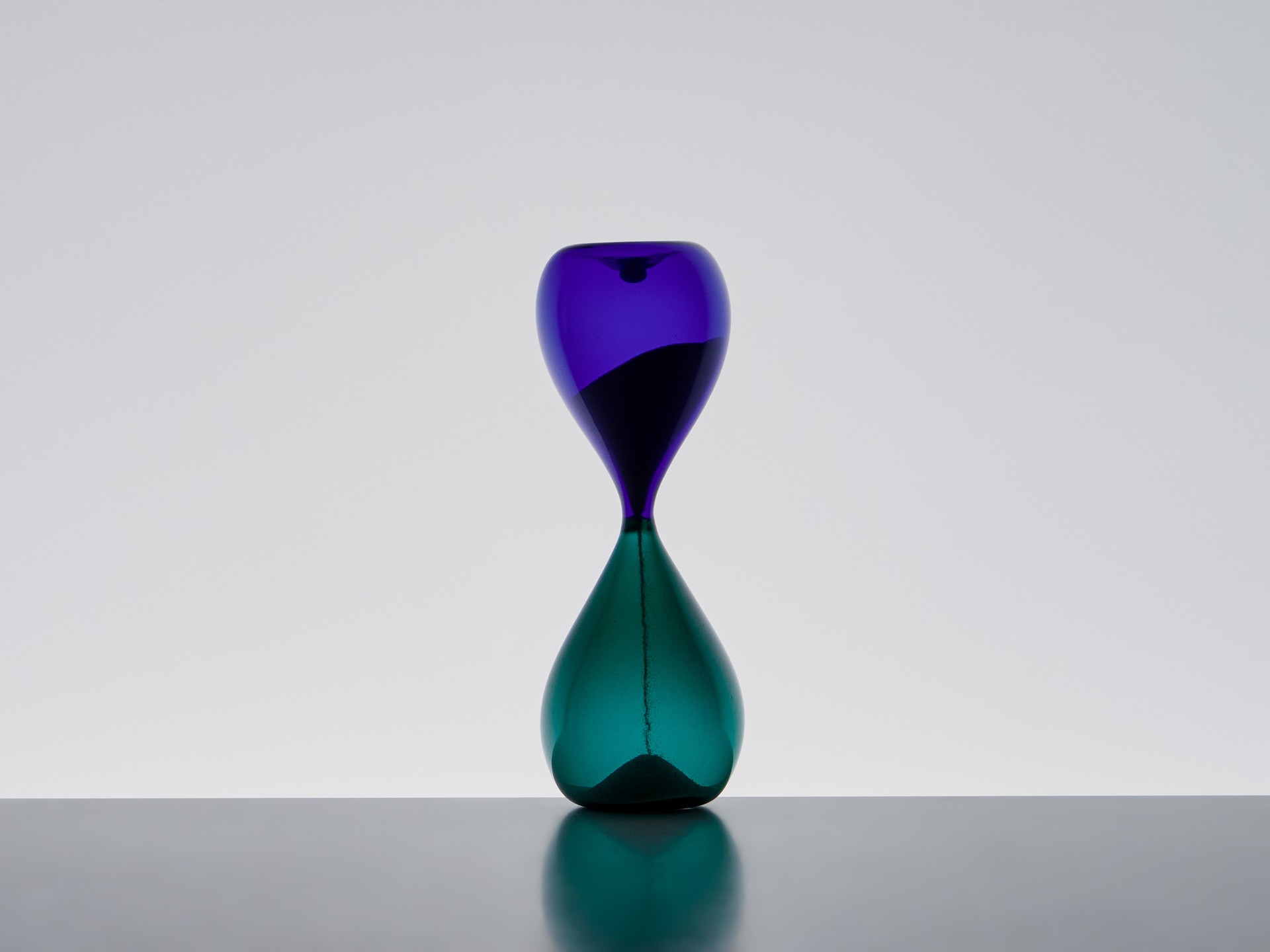 Pair of Hourglasses image 6