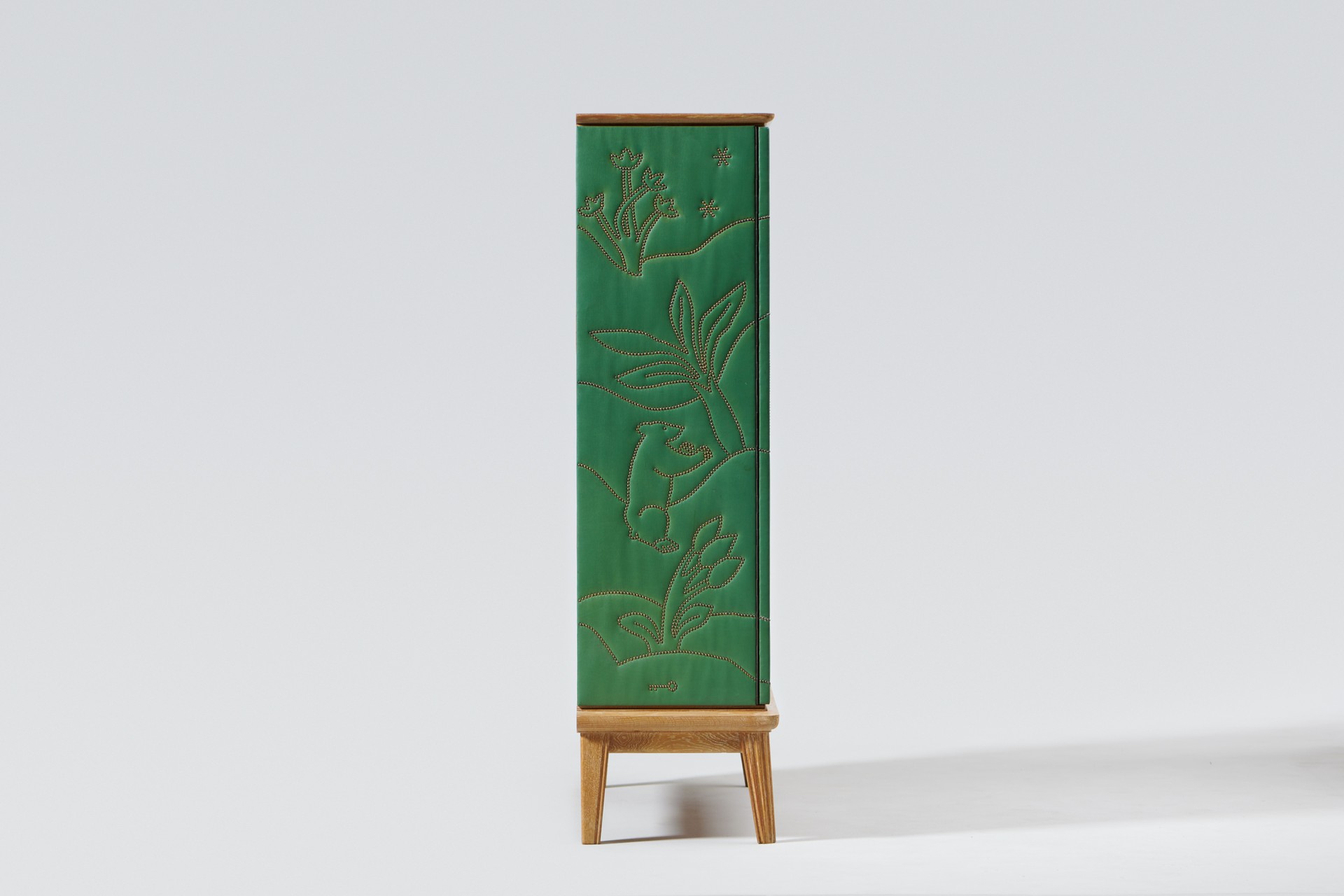'Paradise' Cabinet image 4