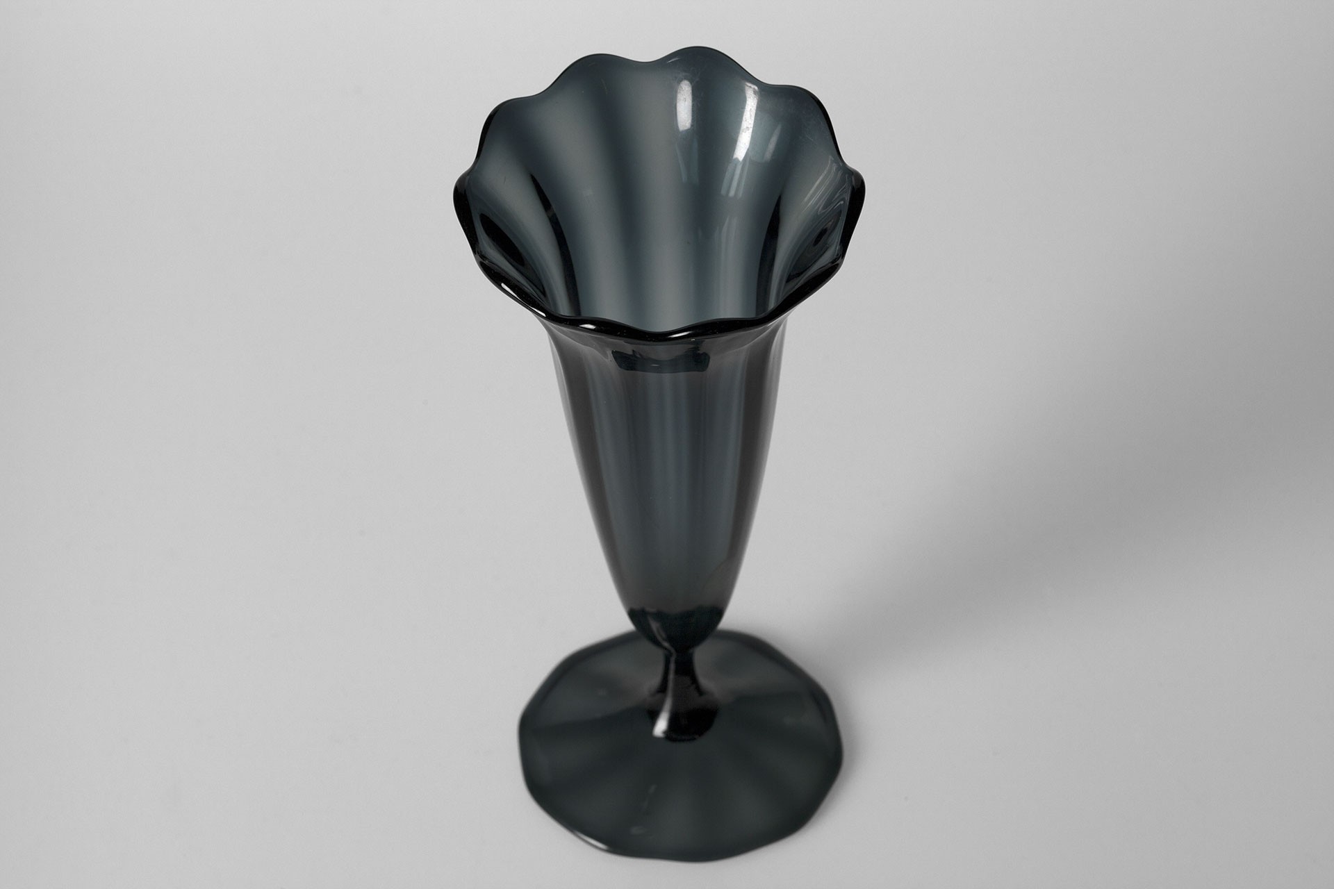 Vase image 2