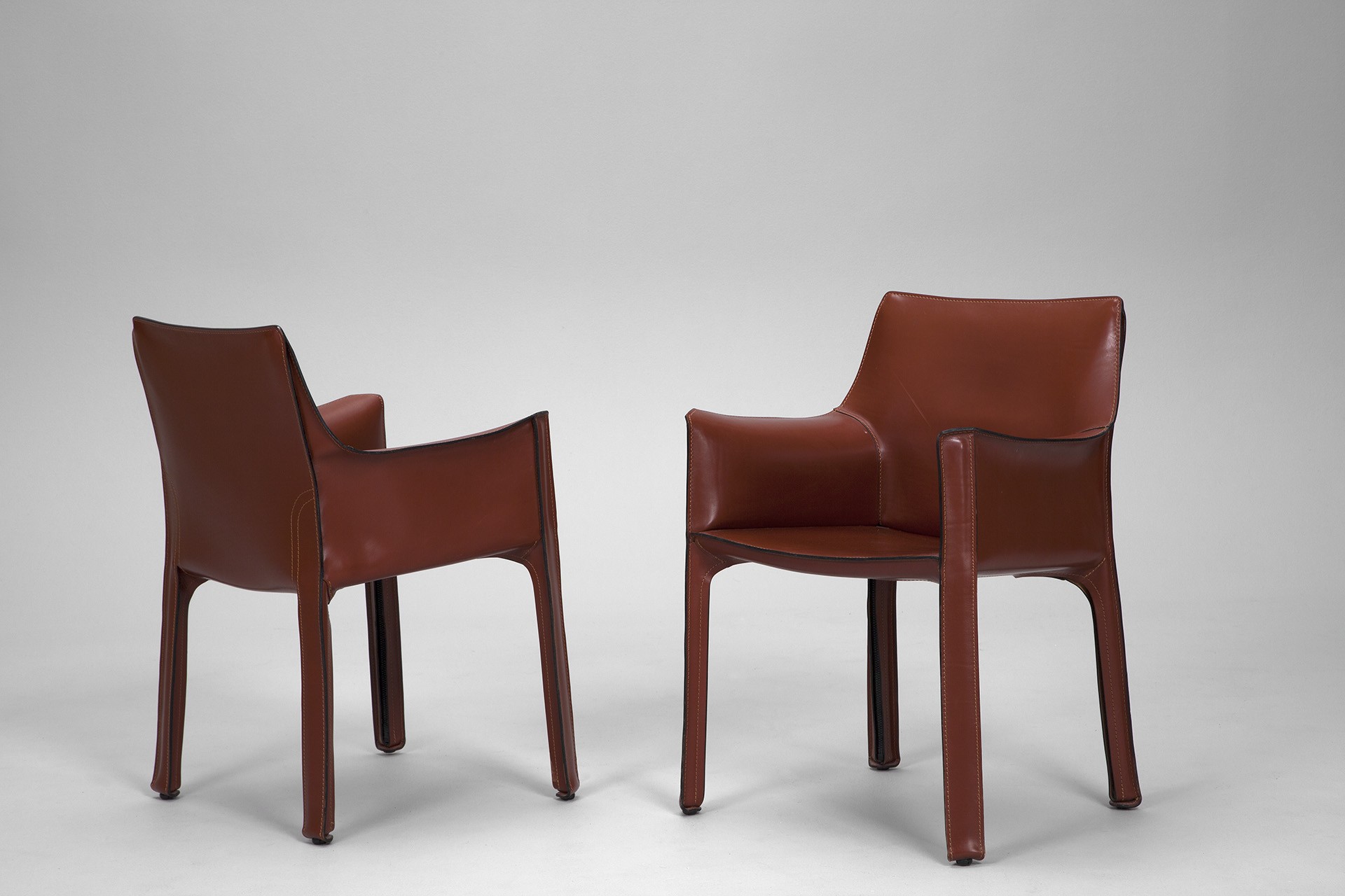 "413 Cab" Chairs image 3