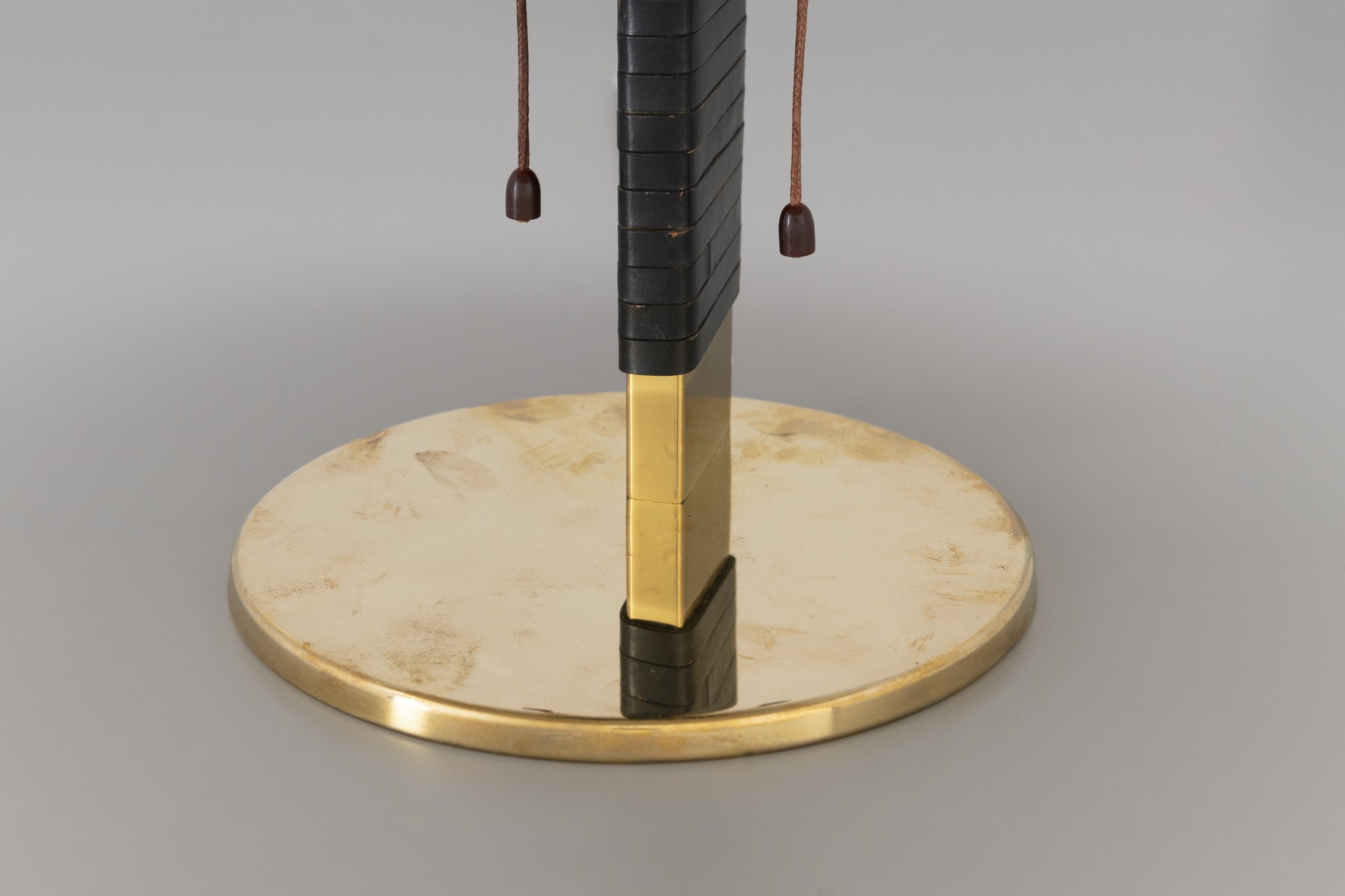 Table Lamp Model no. 9228 image 5