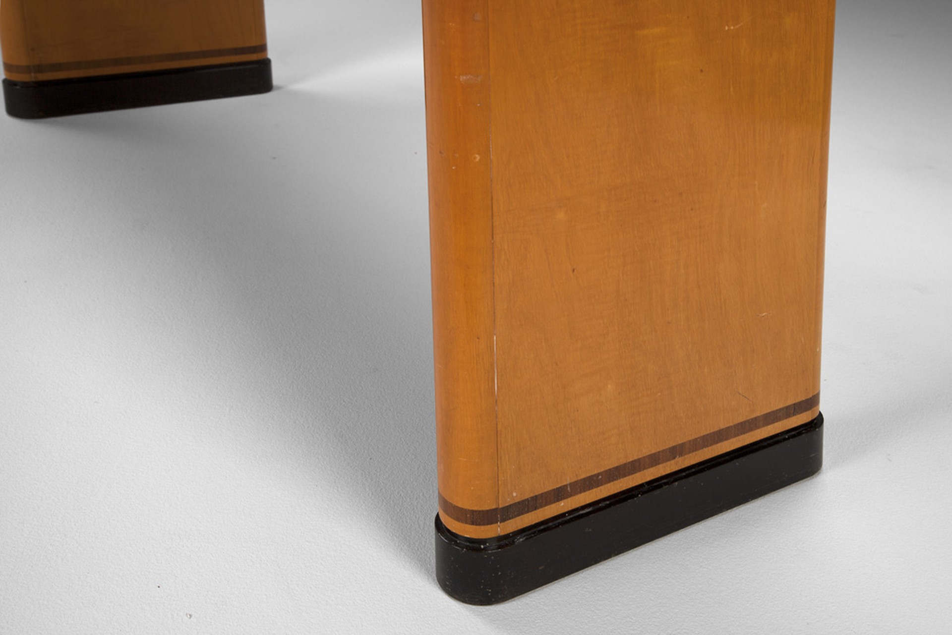 Console Table image 4
