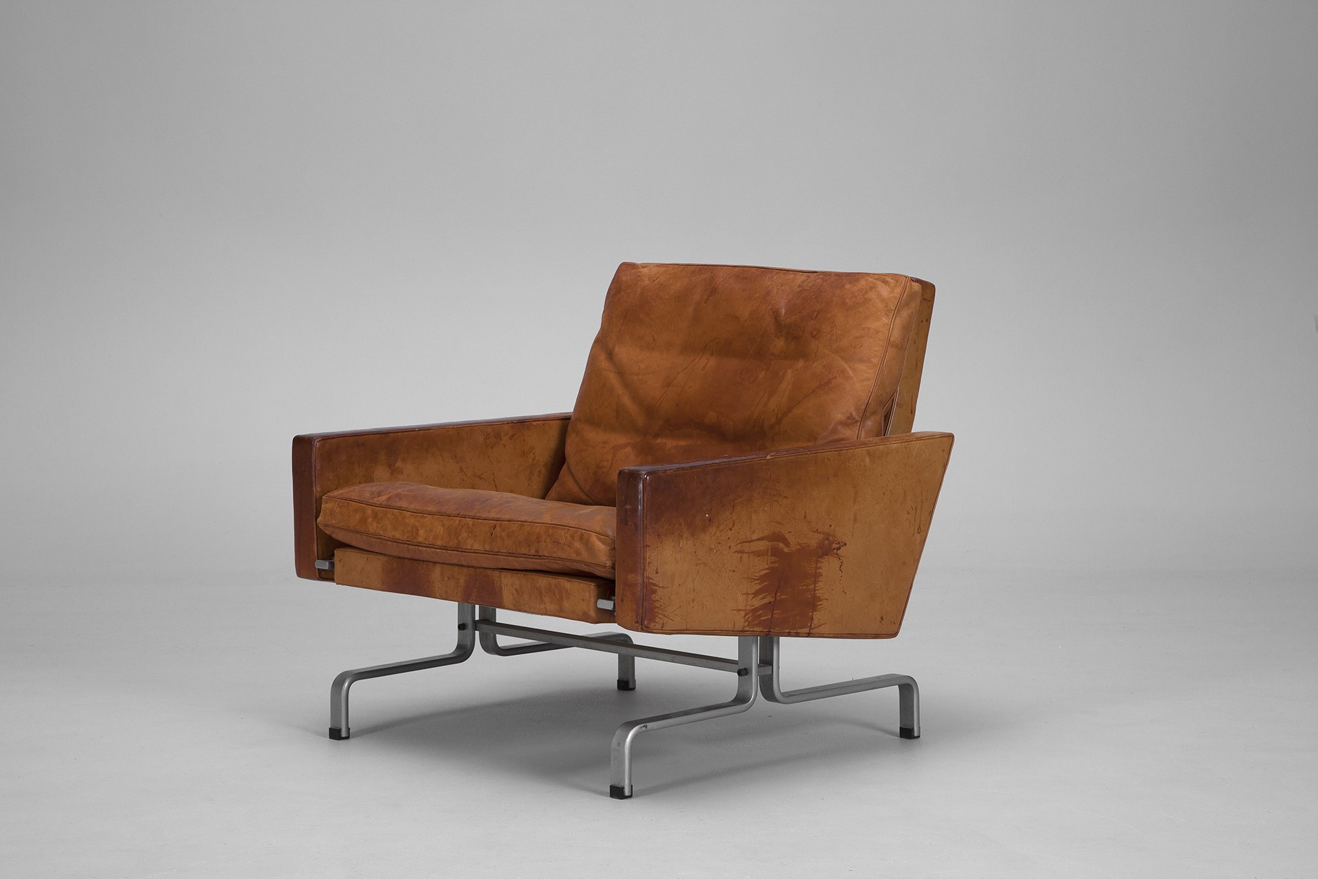 'PK-31' Easy Chair image 3