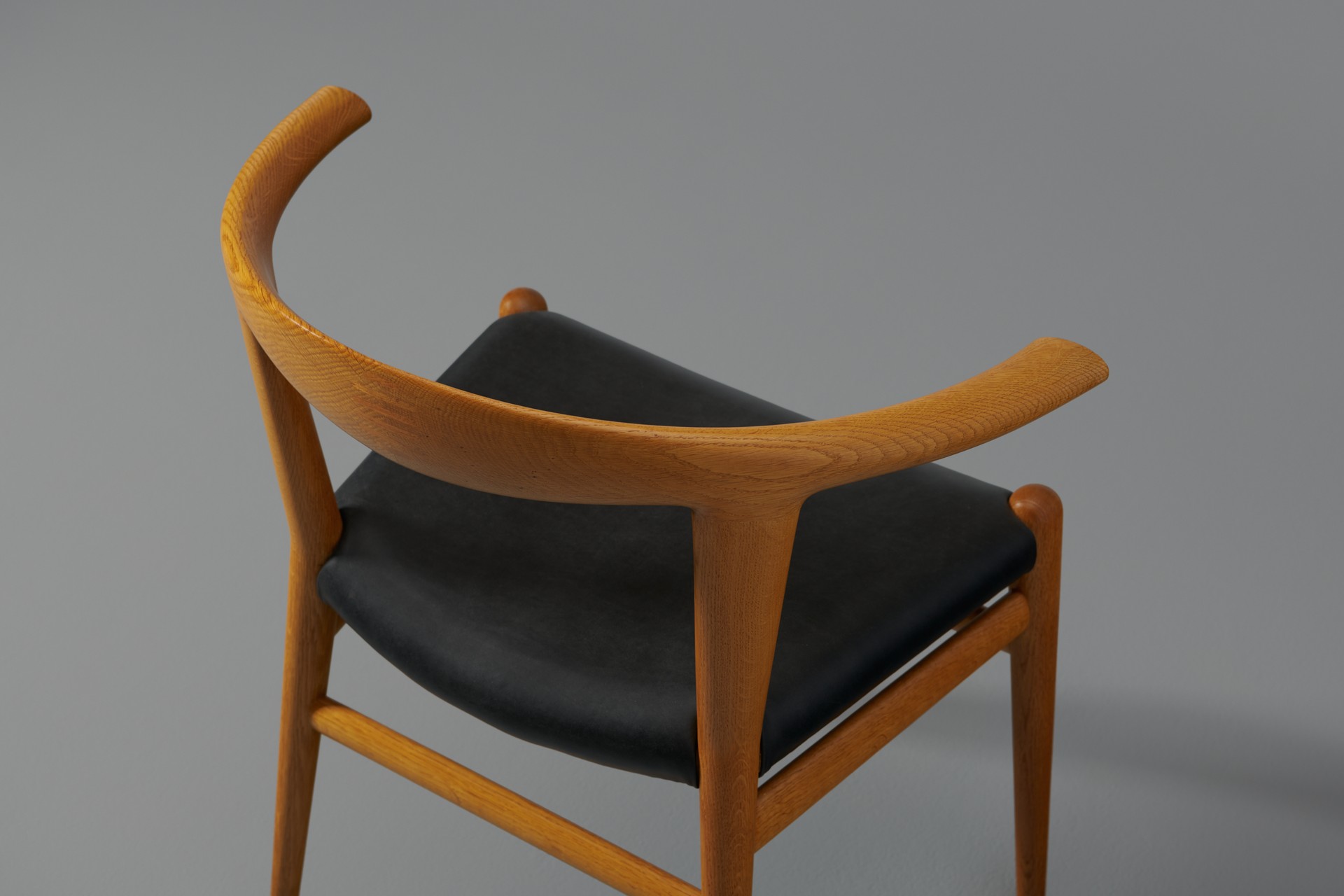 The Bull Chair, Model no. JH 518 image 5